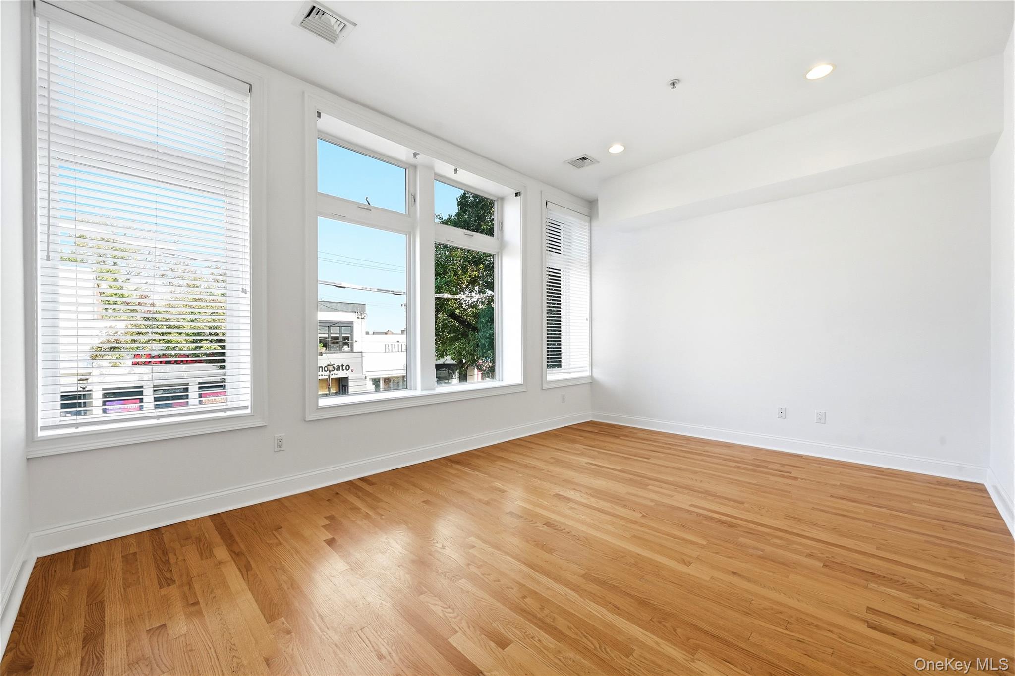 276 Main Street, Unit 2F photo 17