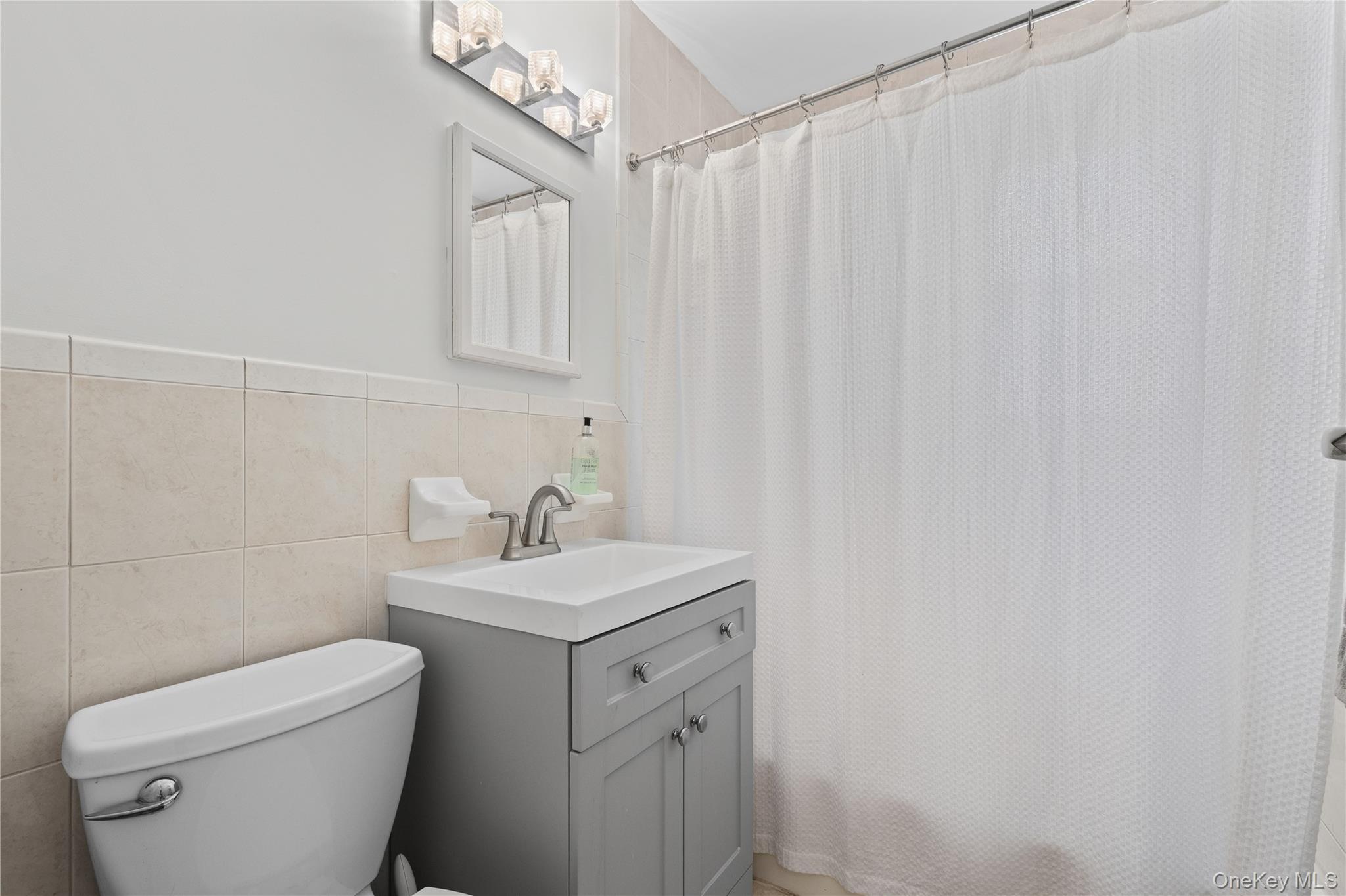 138 Underhill Avenue, Unit 1A photo 4