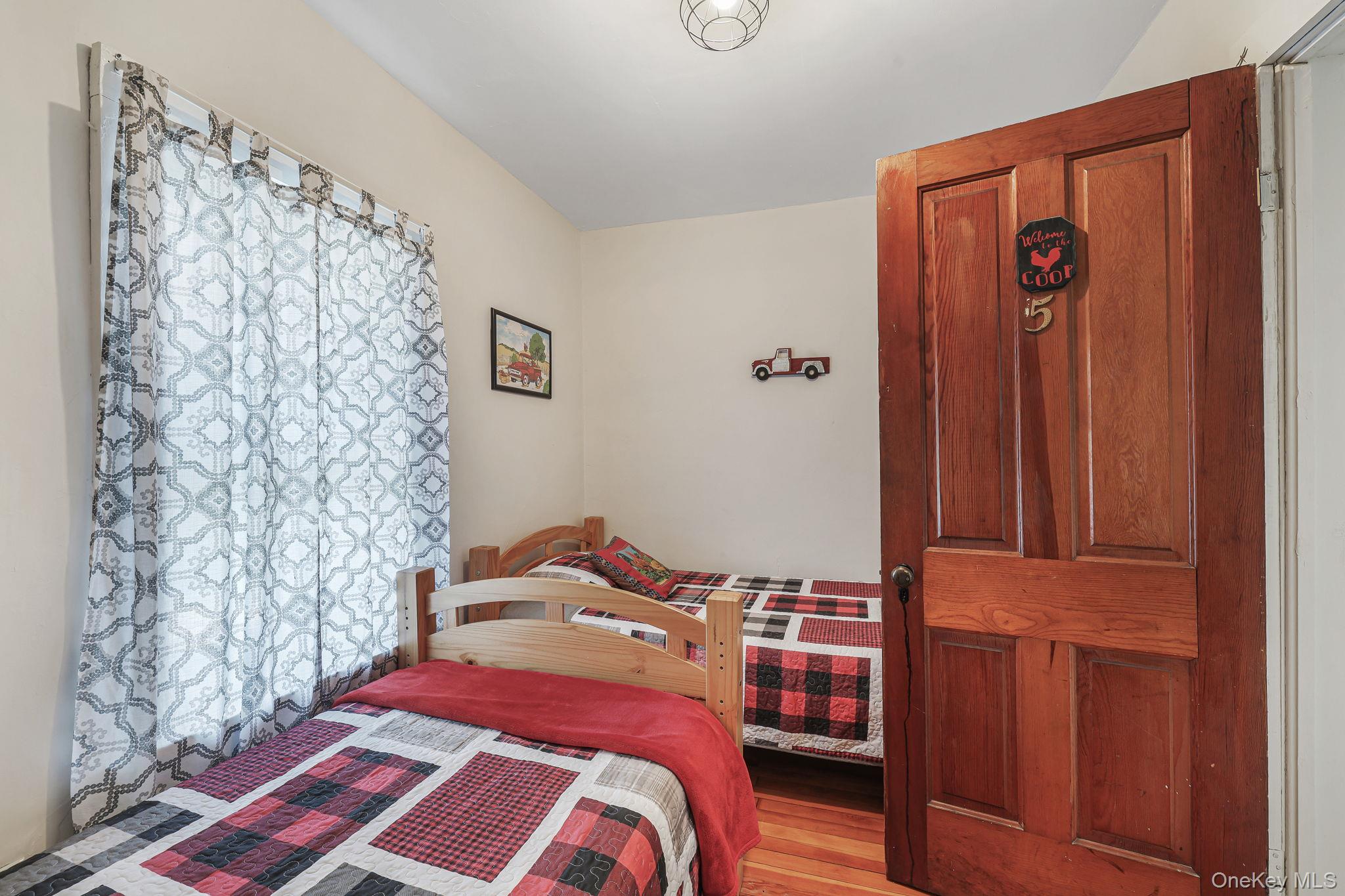 463 River Road – For Sale photo 30