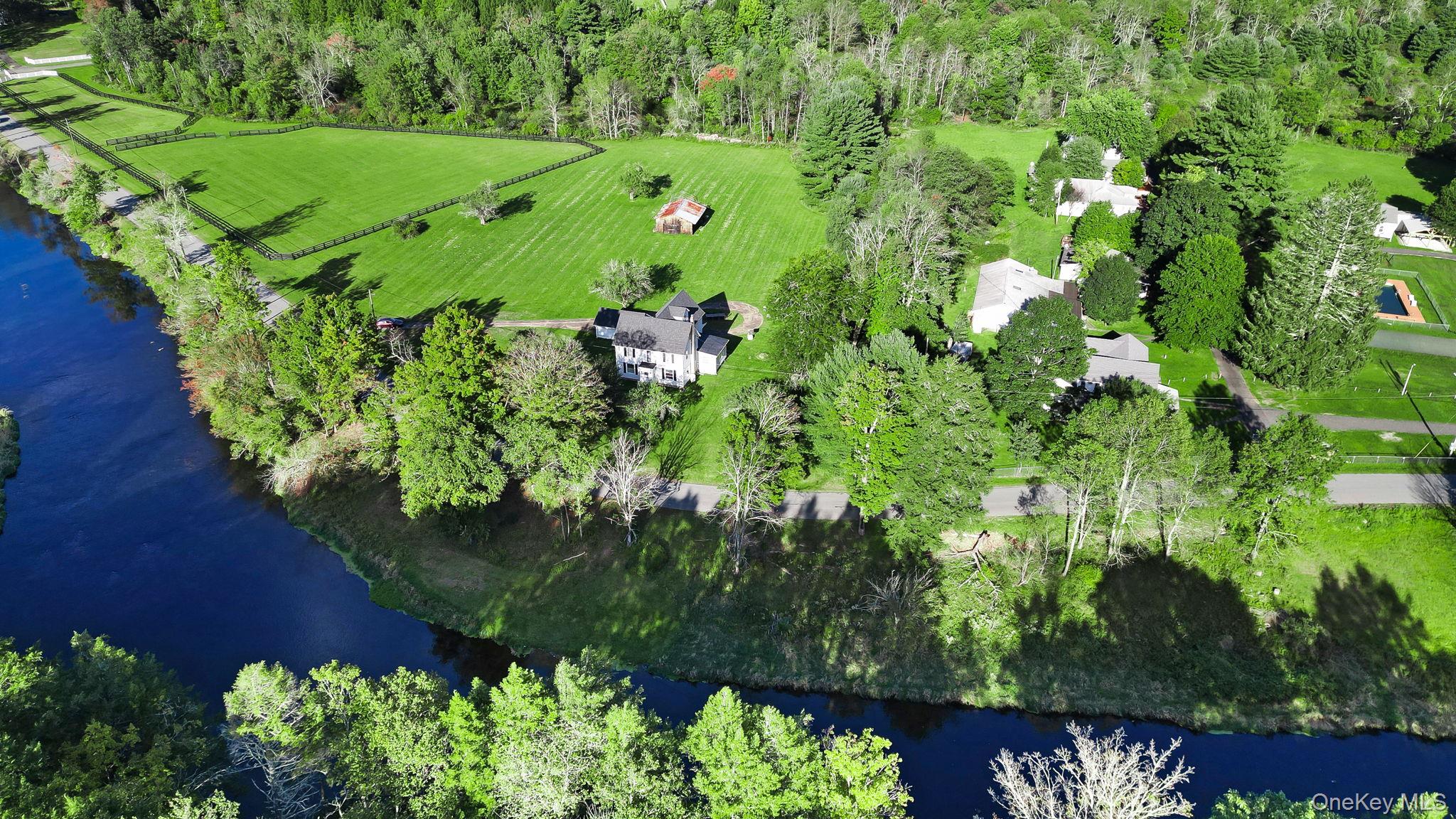 463 River Road – For Sale photo 34