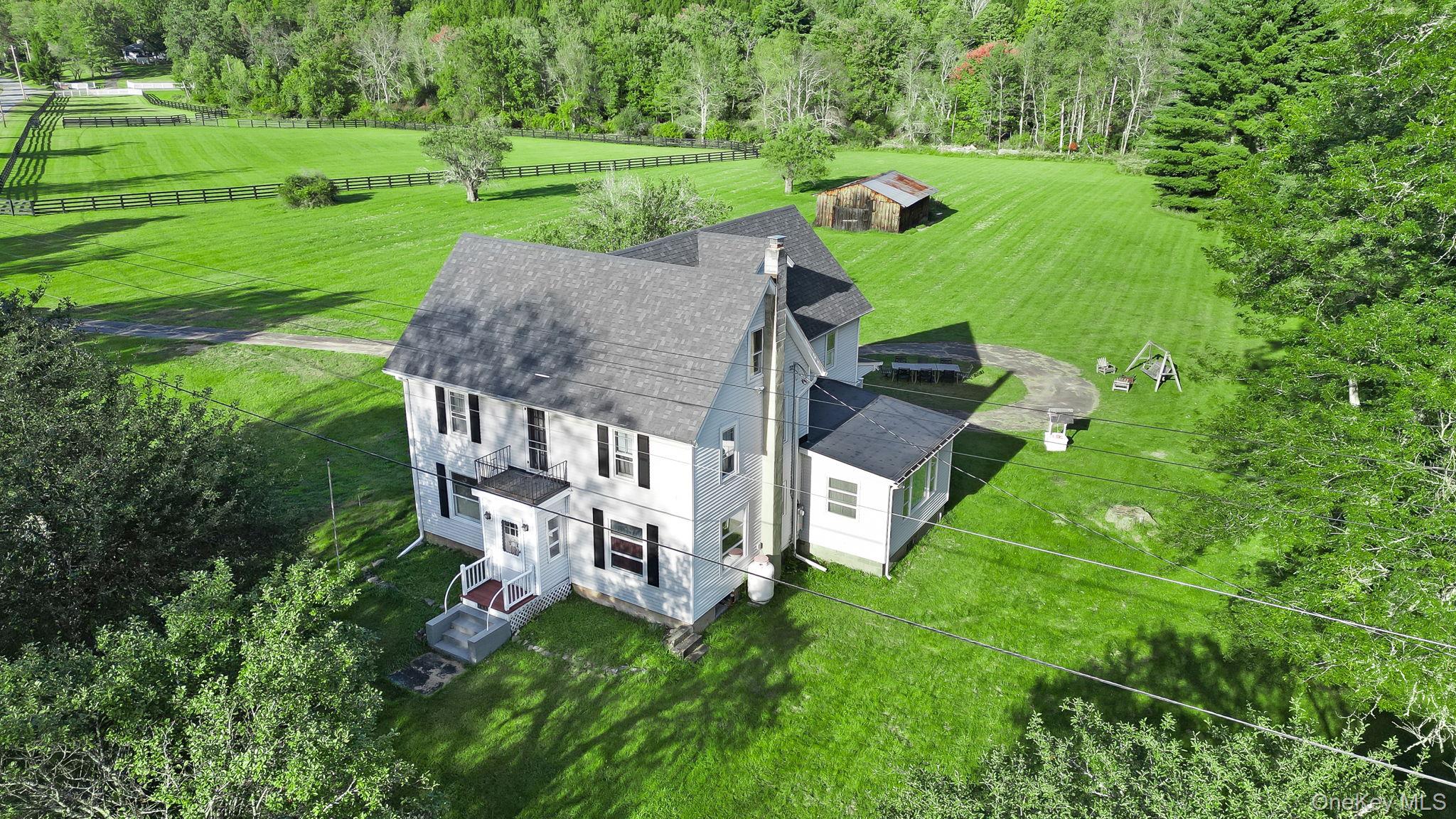463 River Road – For Sale photo 2