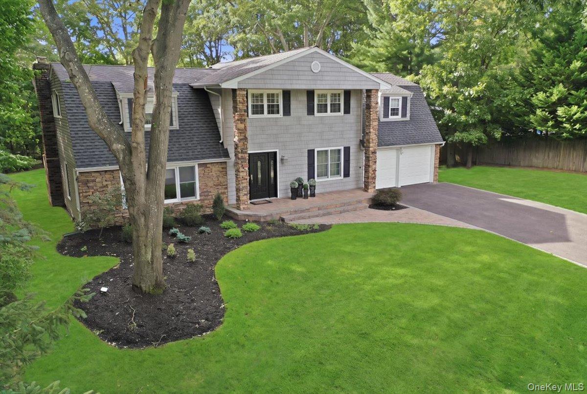 8 Philson Court – For Sale photo 2