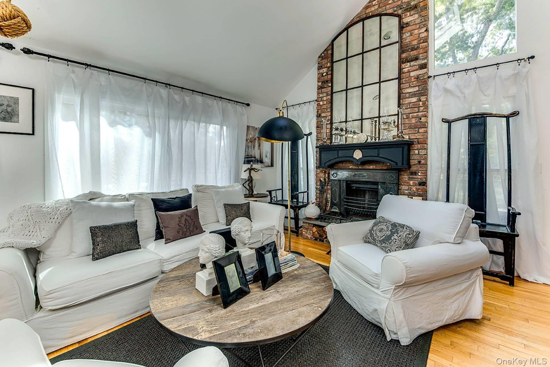 1 Spyglass Lane – For Rent photo 5