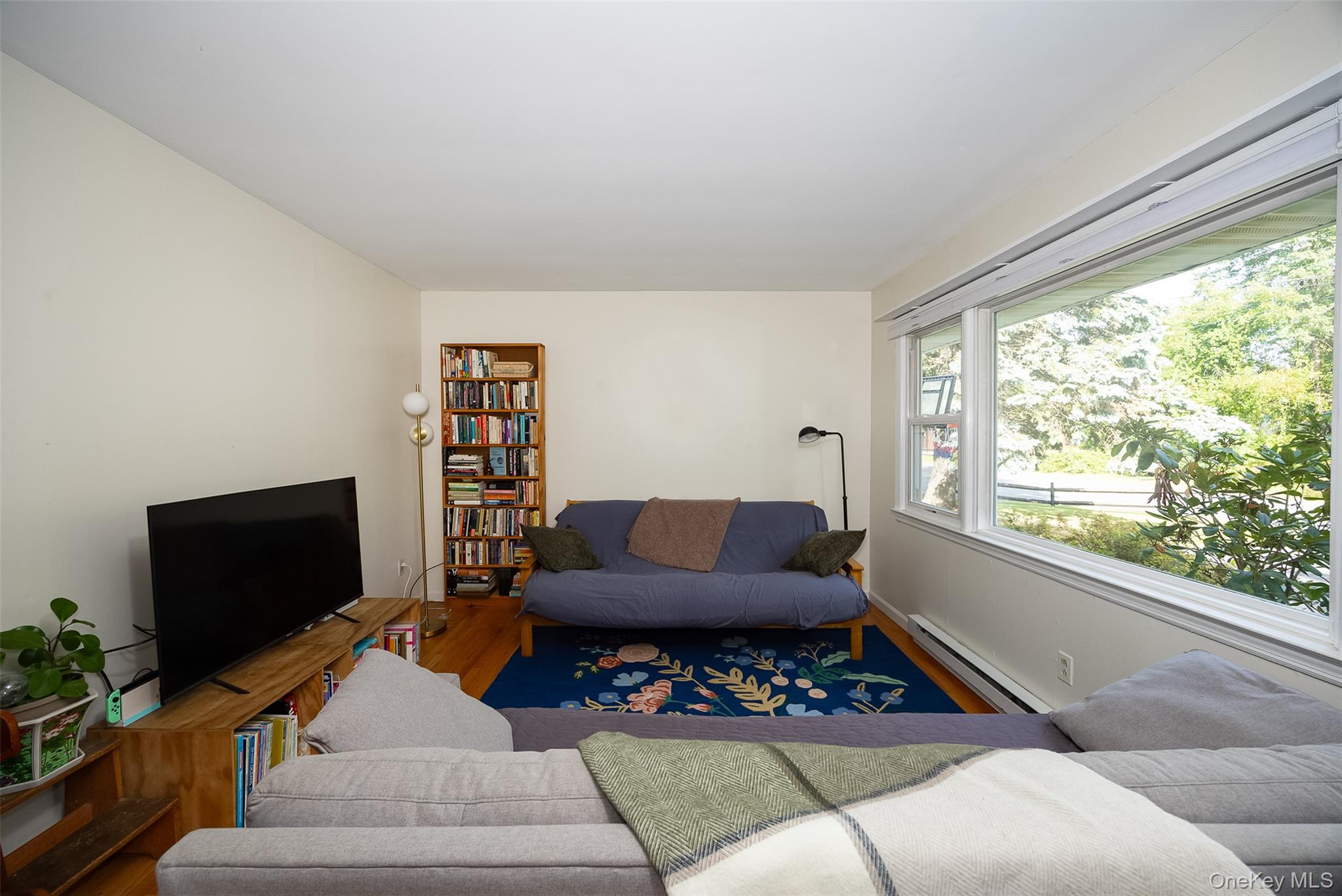 19 Adams Road – For Sale photo 2