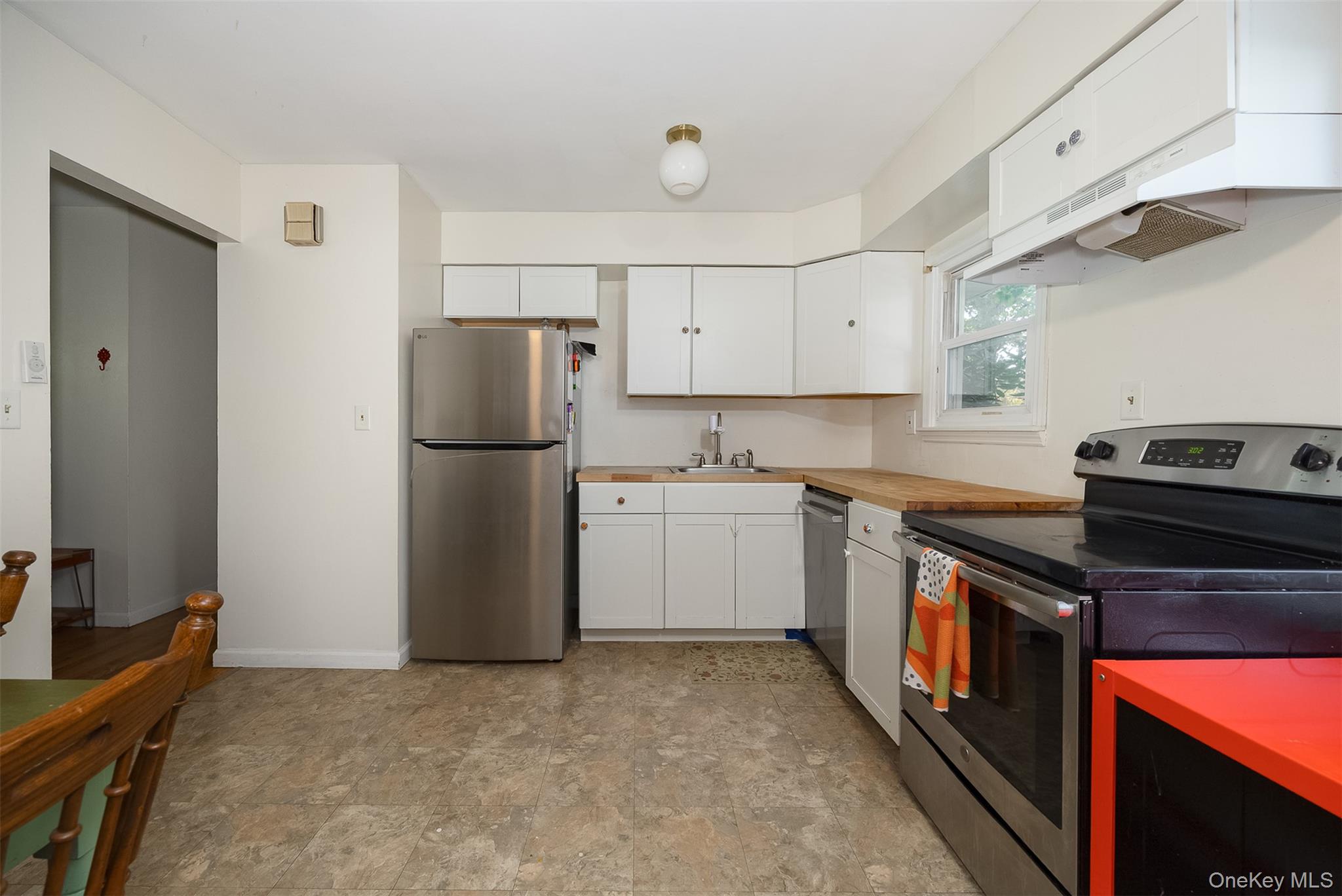 19 Adams Road – For Sale photo 5