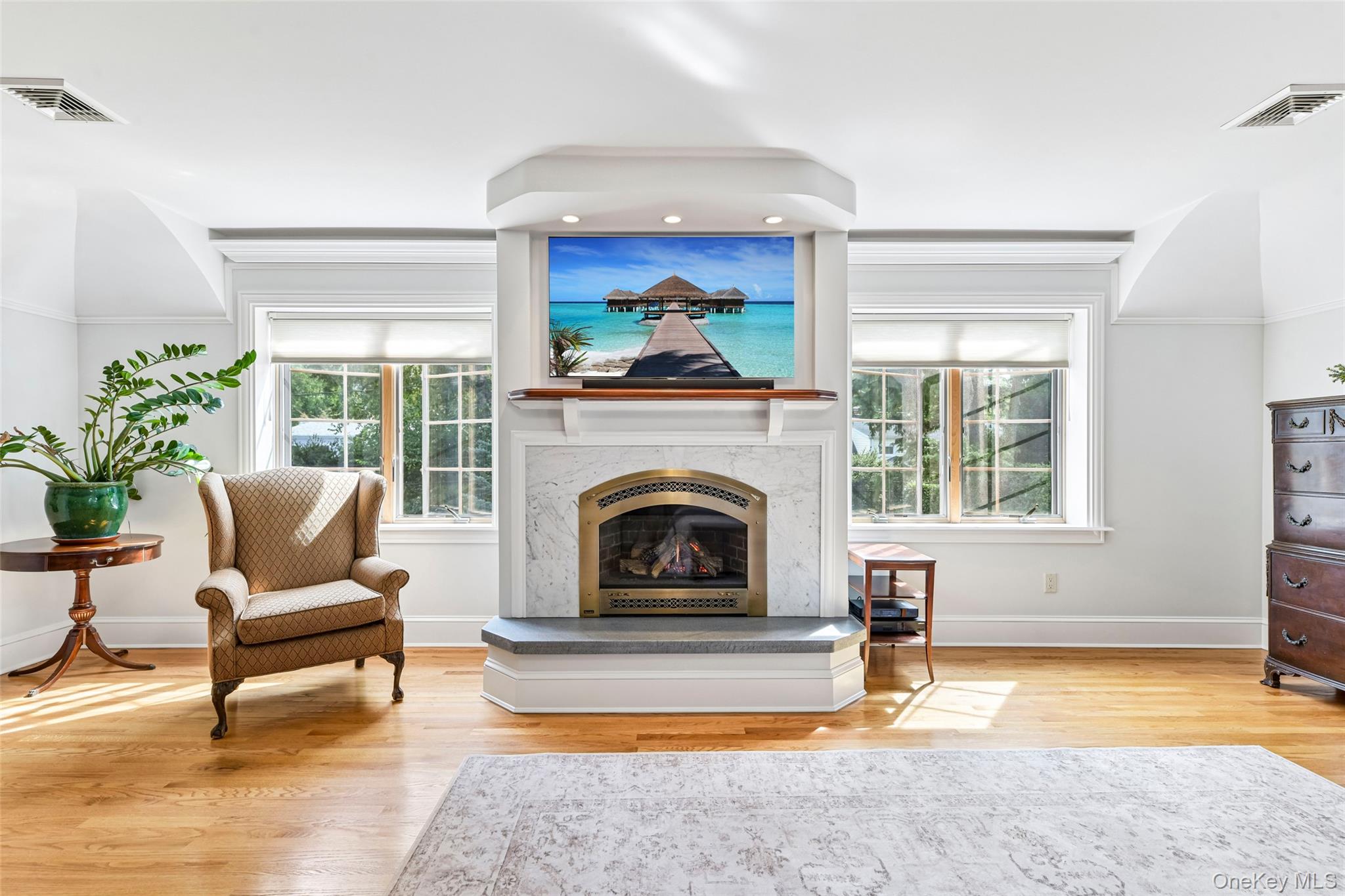 14 Huntington Road – For Sale photo 27