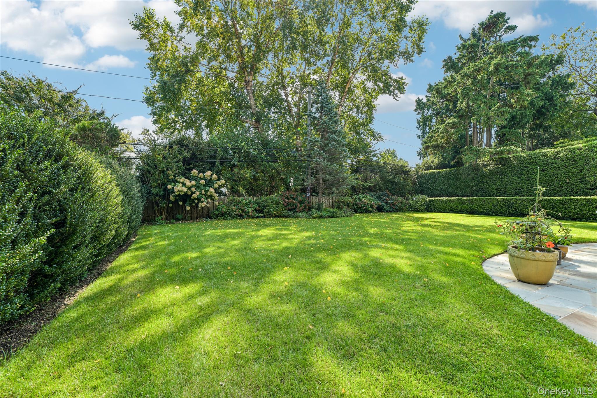 14 Huntington Road – For Sale photo 39
