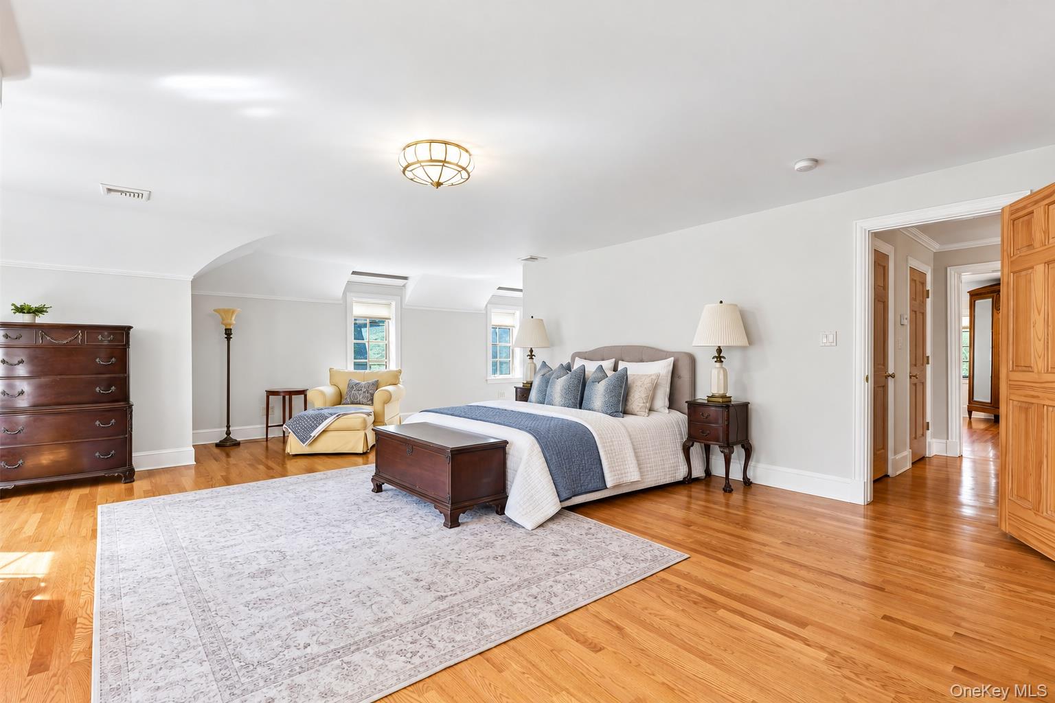 14 Huntington Road – For Sale photo 28