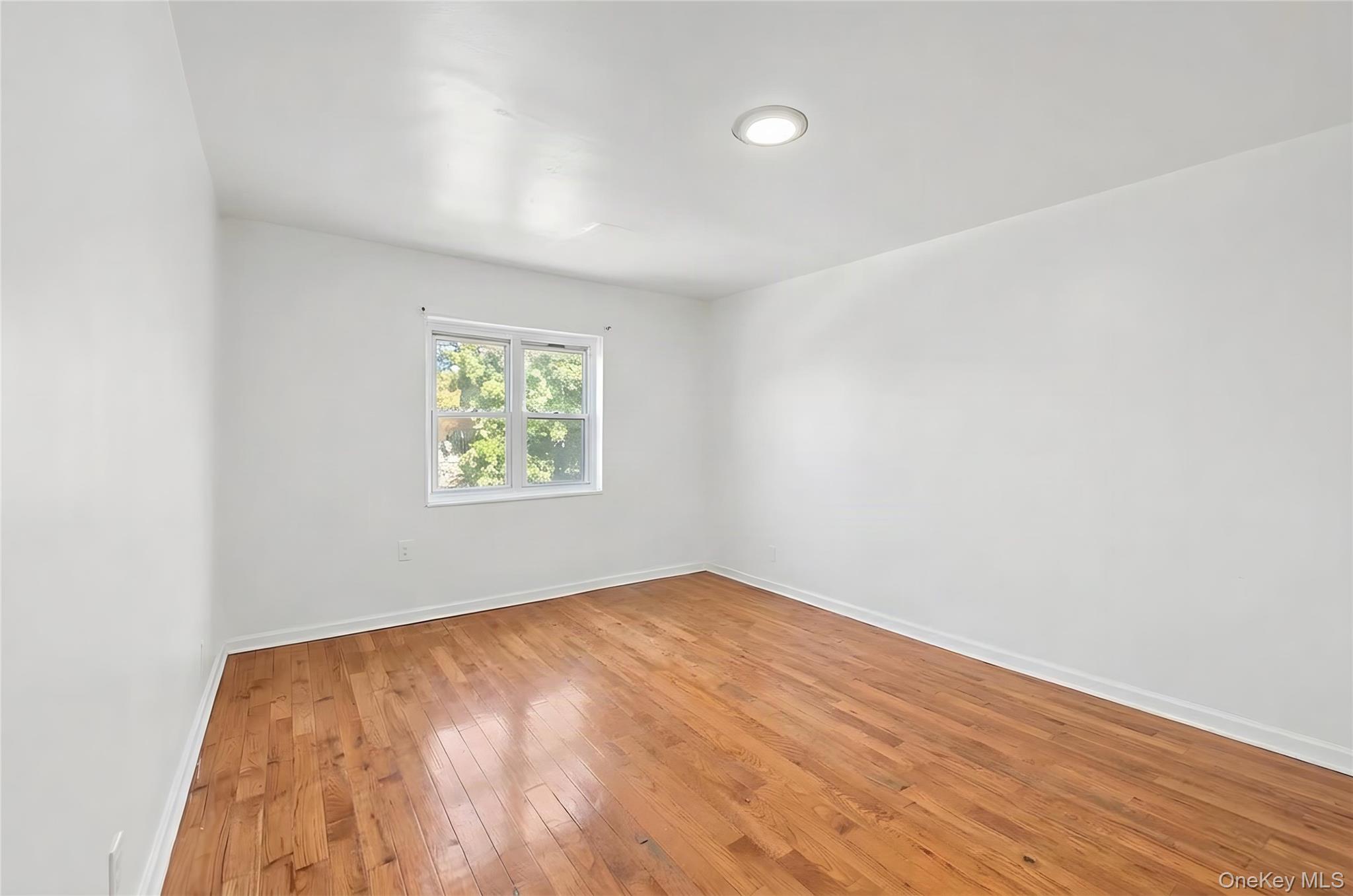 3312 Paulding Avenue, Unit A photo 6