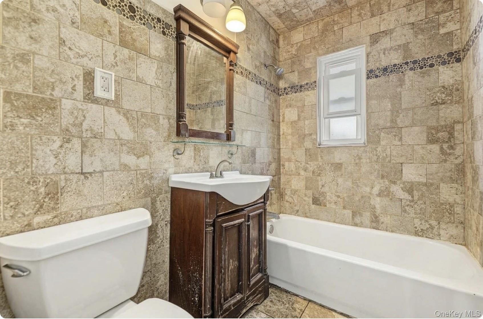 3312 Paulding Avenue, Unit A photo 10