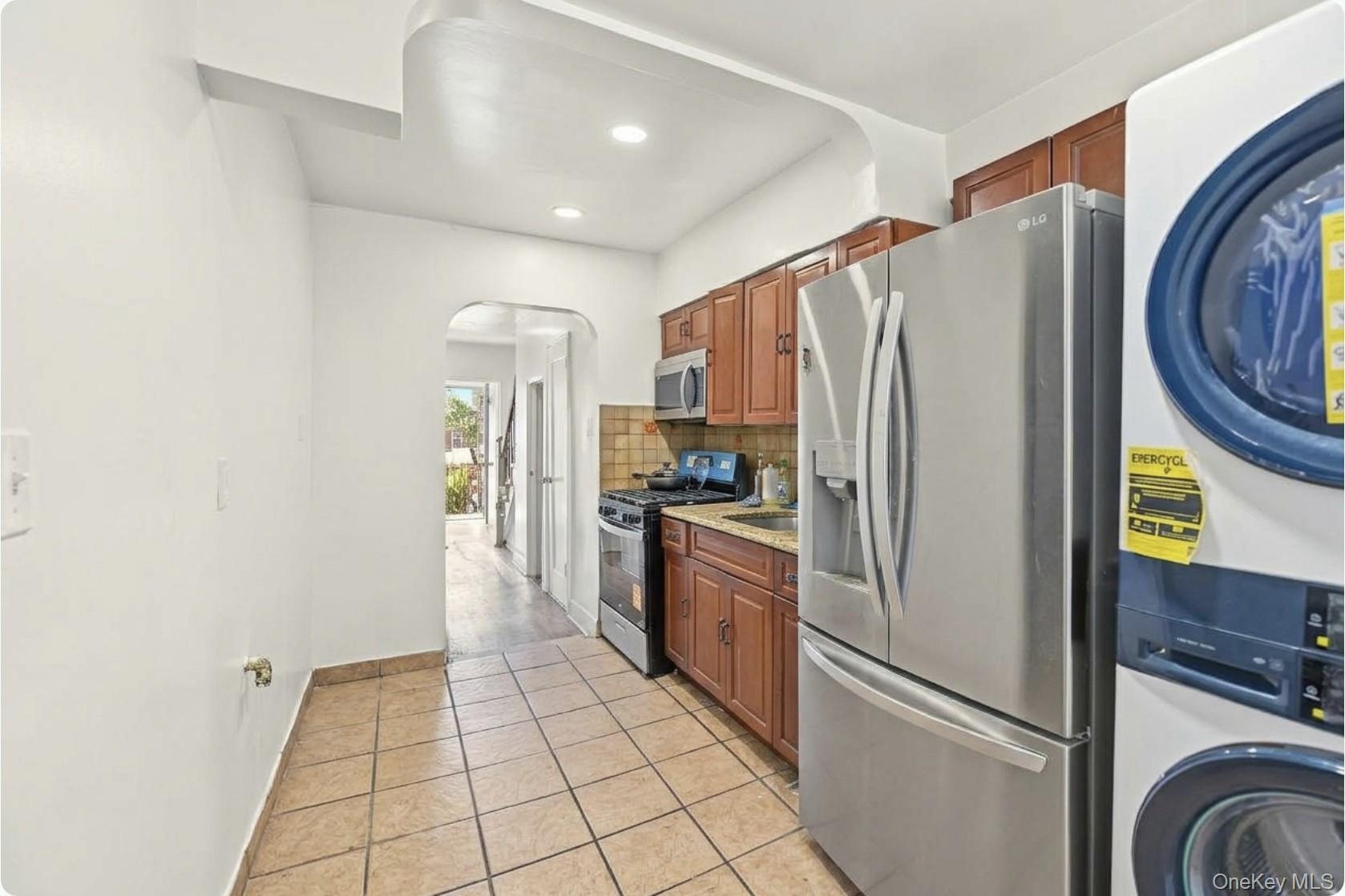 3312 Paulding Avenue, Unit A photo 4