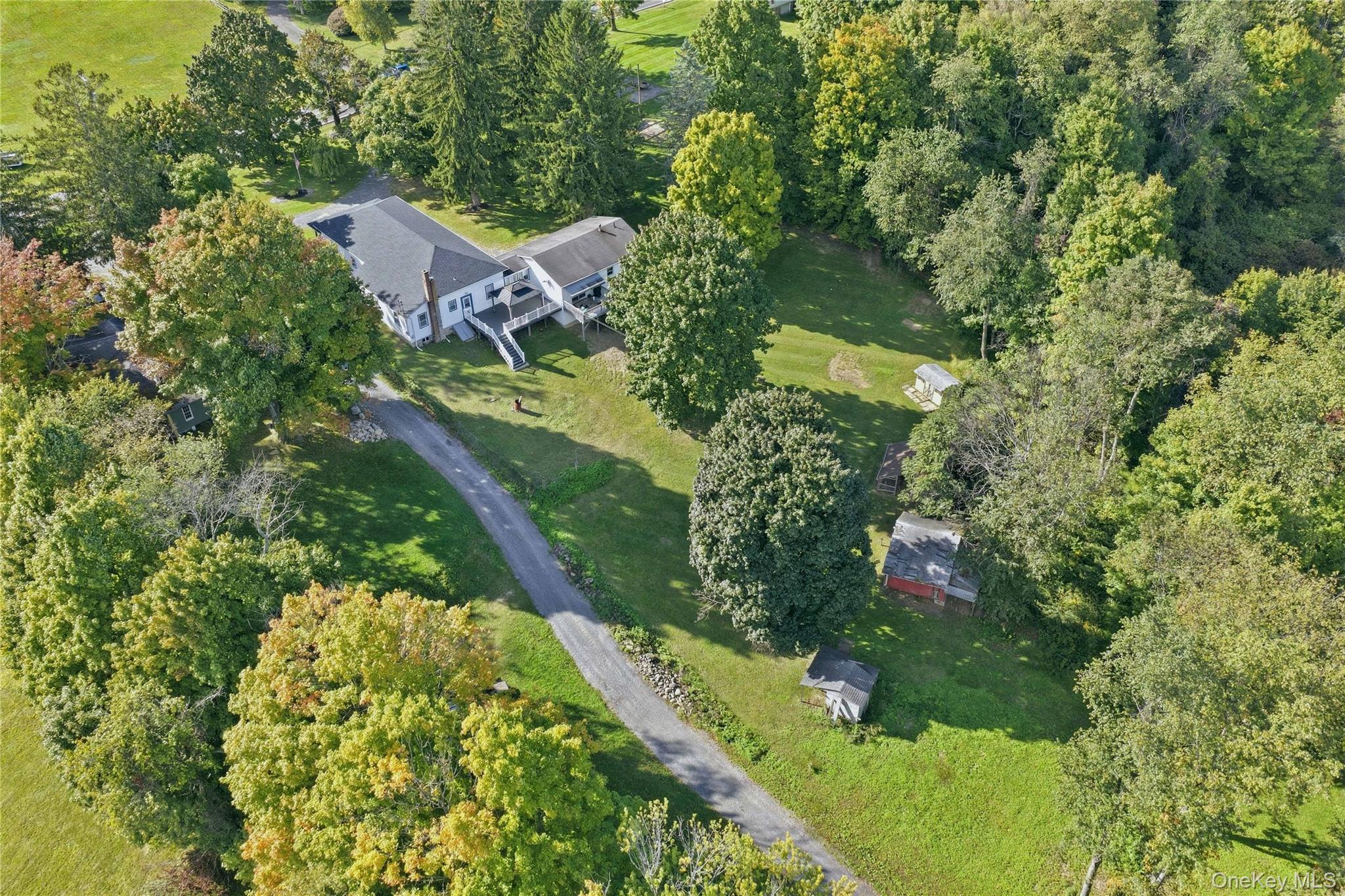 550 Lattintown Road – For Sale photo 2