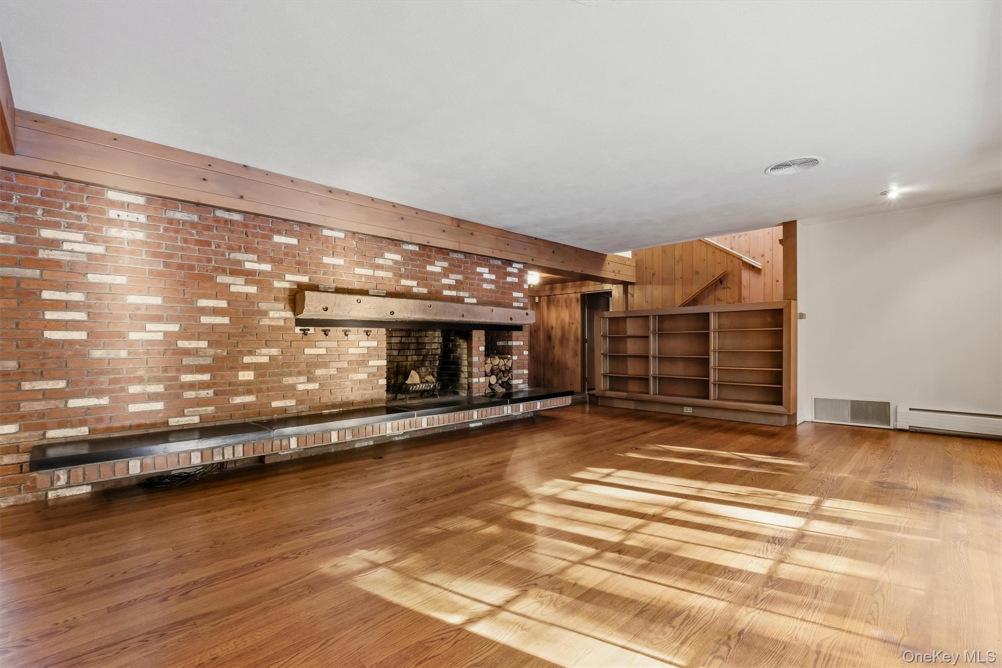 17 Whitehouse Avenue – For Sale photo 5