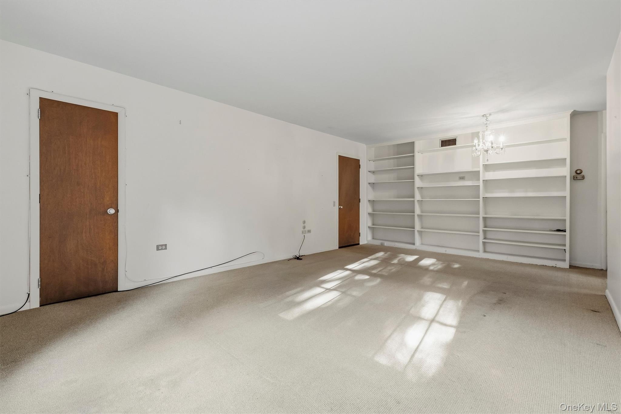 17 Whitehouse Avenue – For Sale photo 27