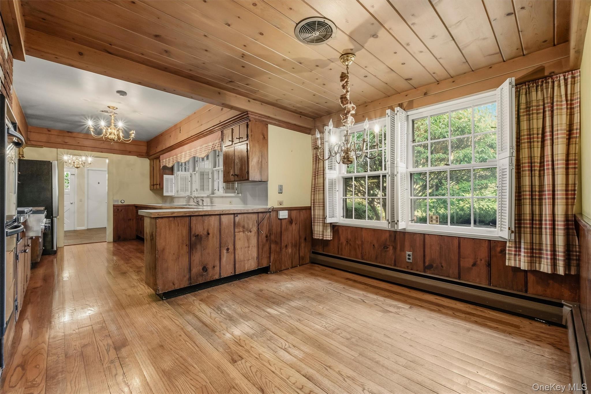 17 Whitehouse Avenue – For Sale photo 11