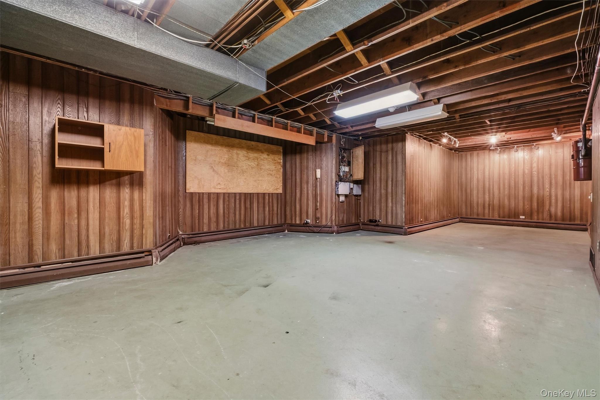 17 Whitehouse Avenue – For Sale photo 37