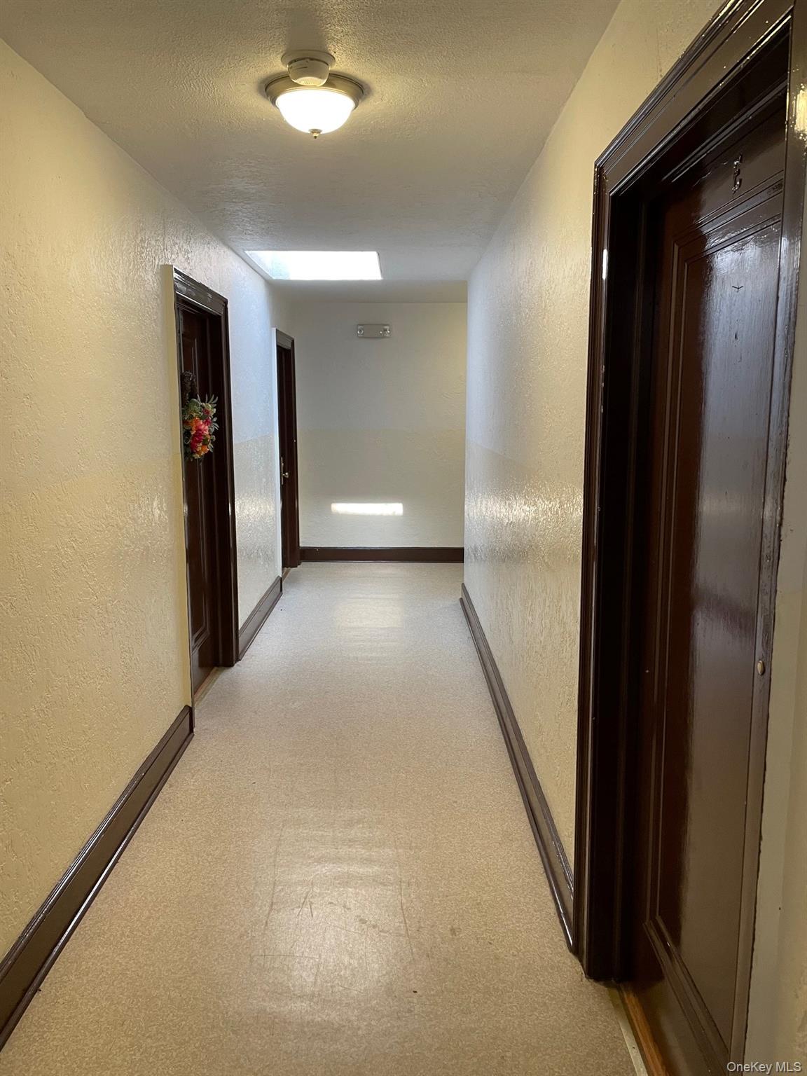 139 Croton Avenue, Unit I photo 2