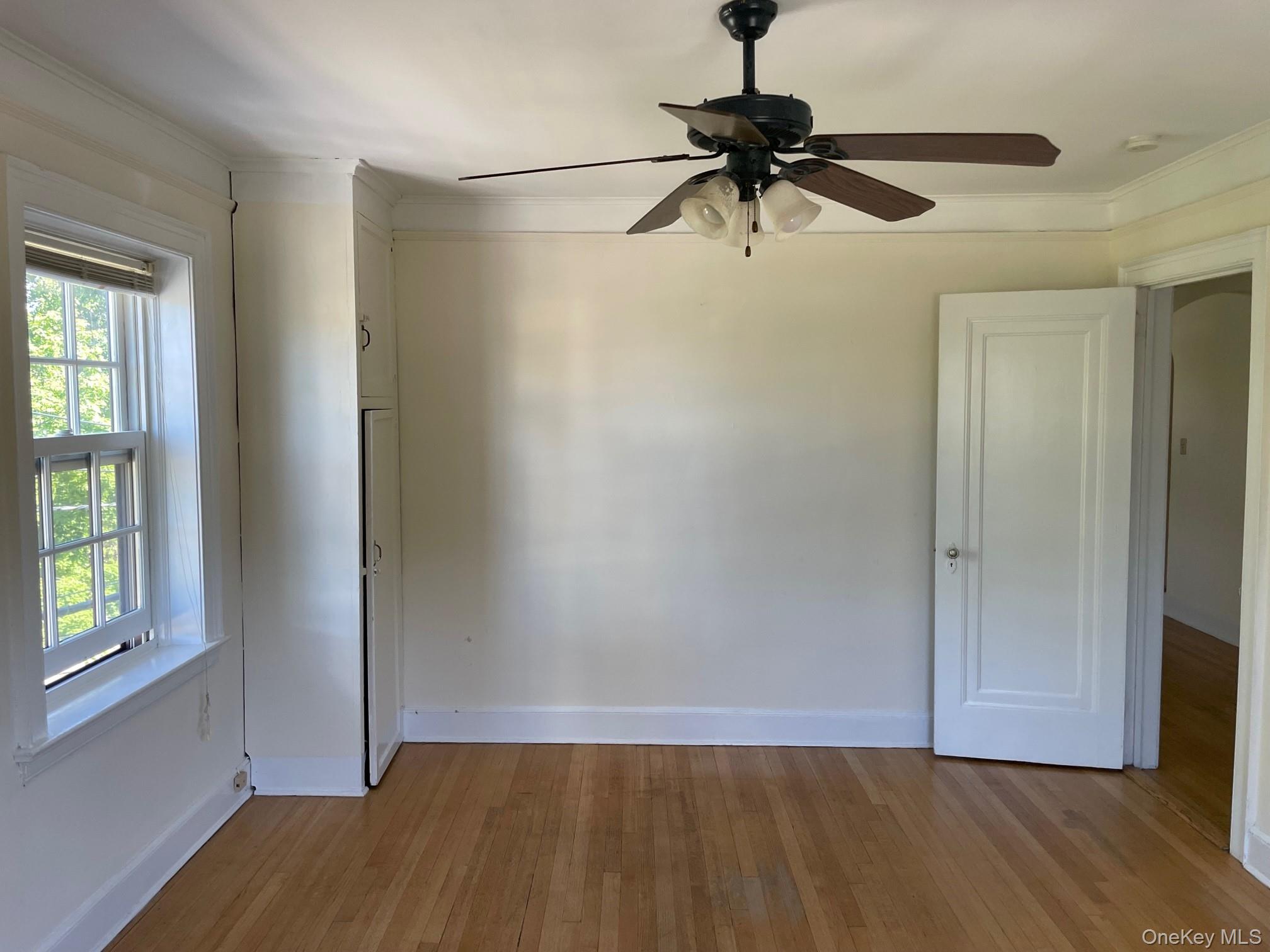 139 Croton Avenue, Unit I photo 9