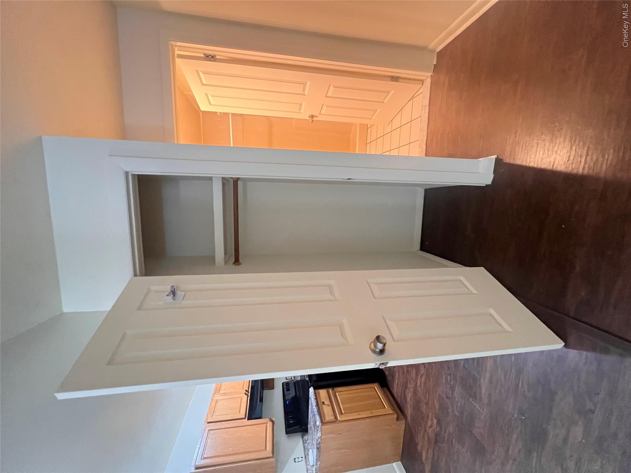33 E Main Street, Unit B photo 13