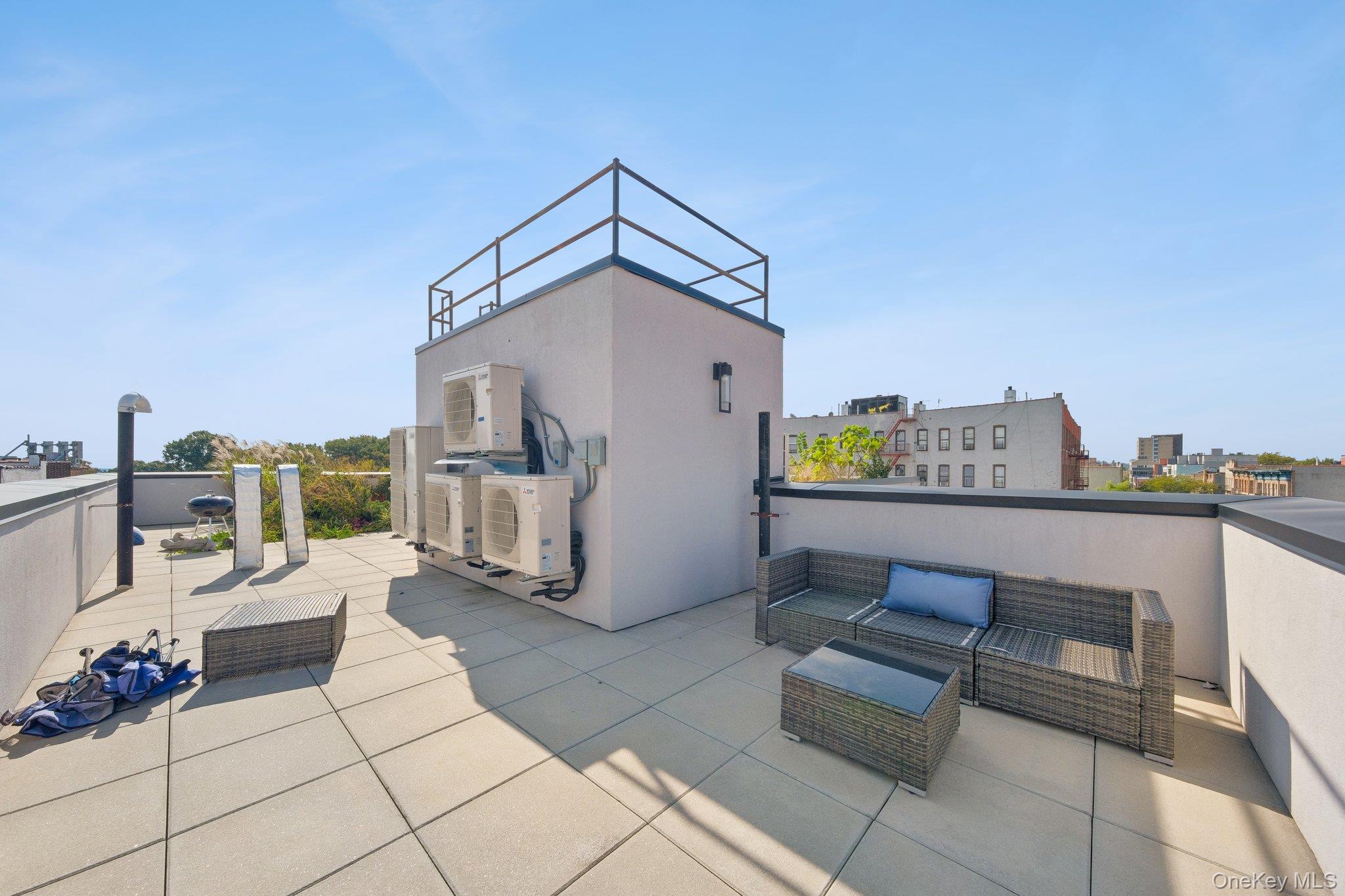 1526 Lincoln Place, Unit 4L photo 24