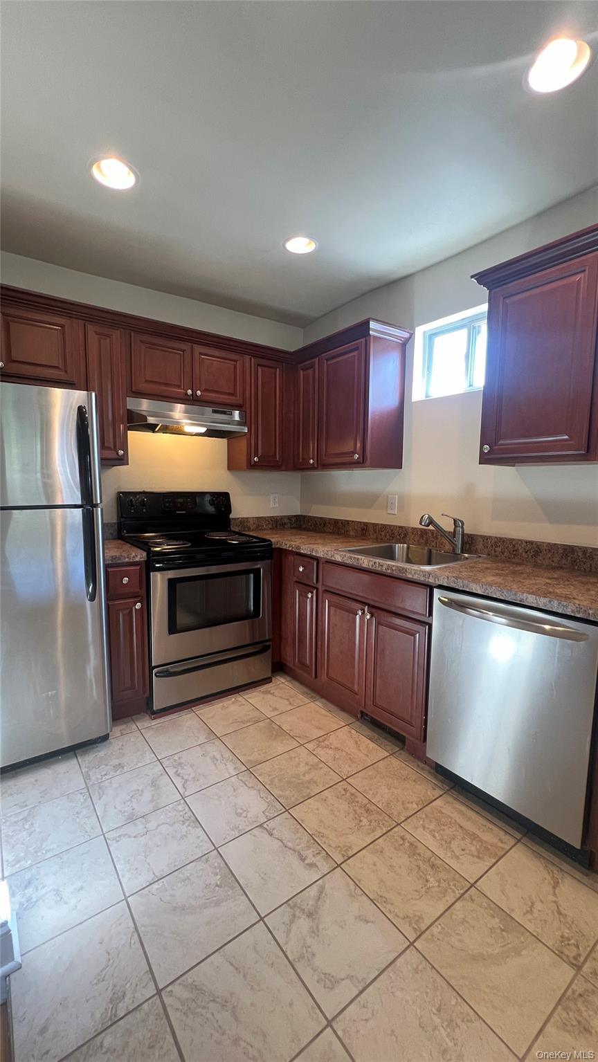 44 E Main Street, Unit 1 photo 5