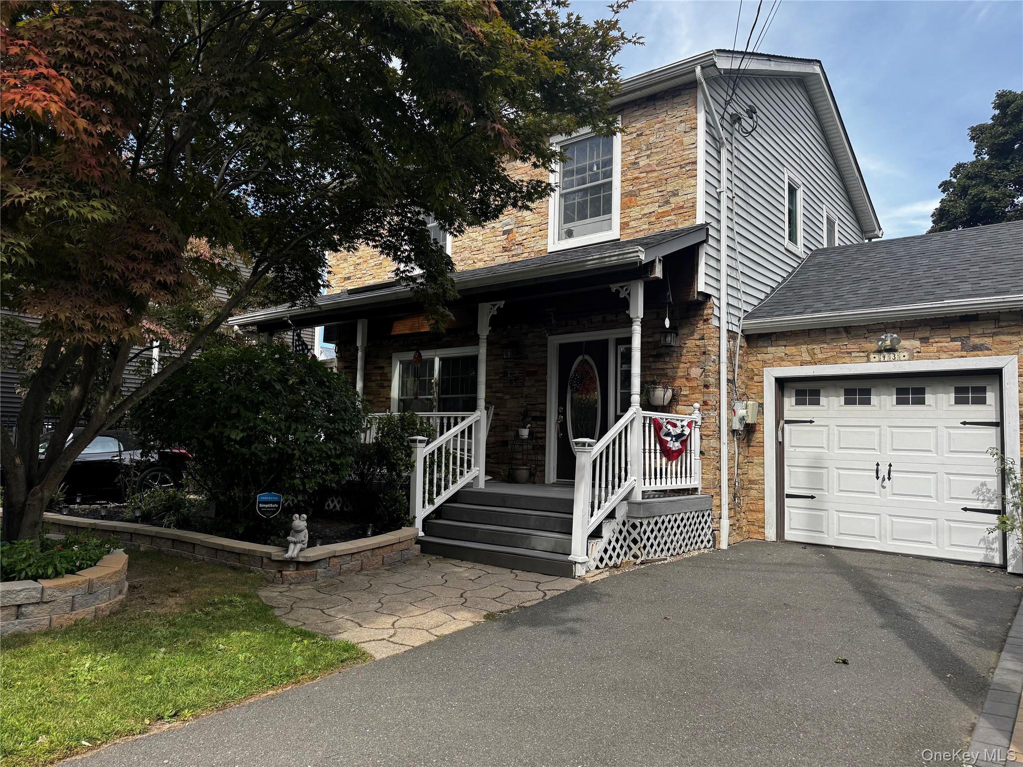 43 Prospect St – For Sale photo 2
