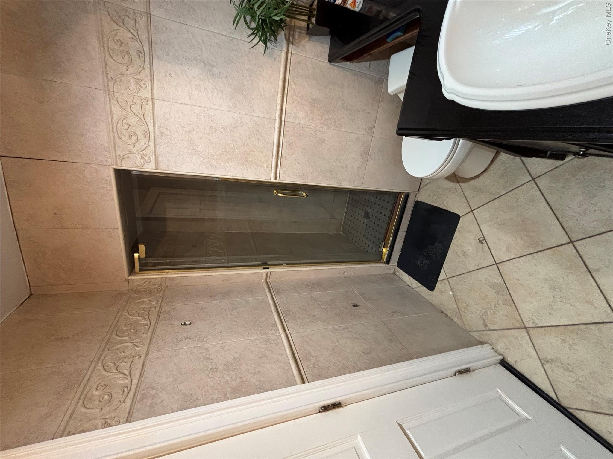 80 Surrey Lane – For Rent photo 4
