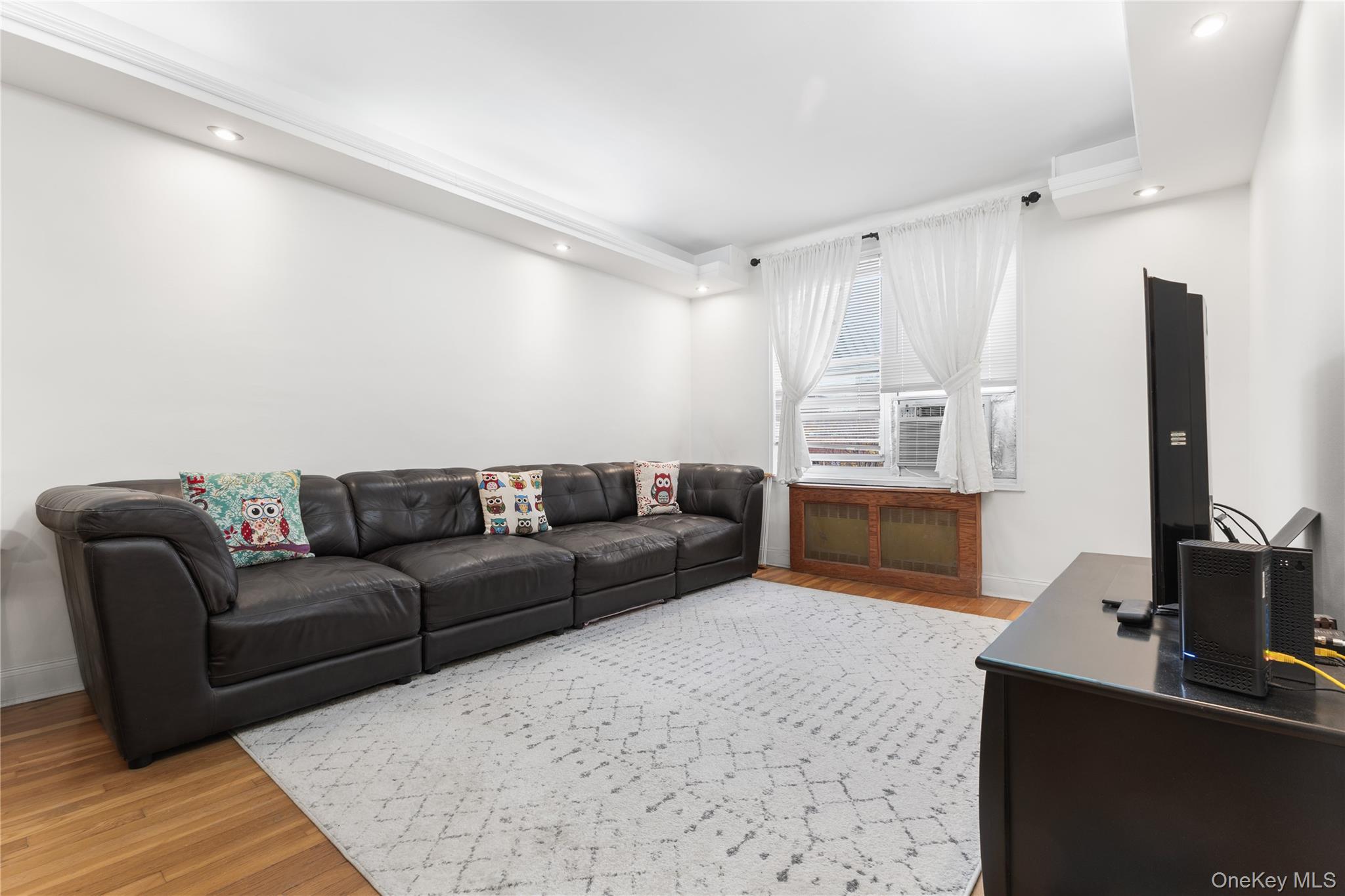 64-11 99th Streets, Unit 304 photo 7