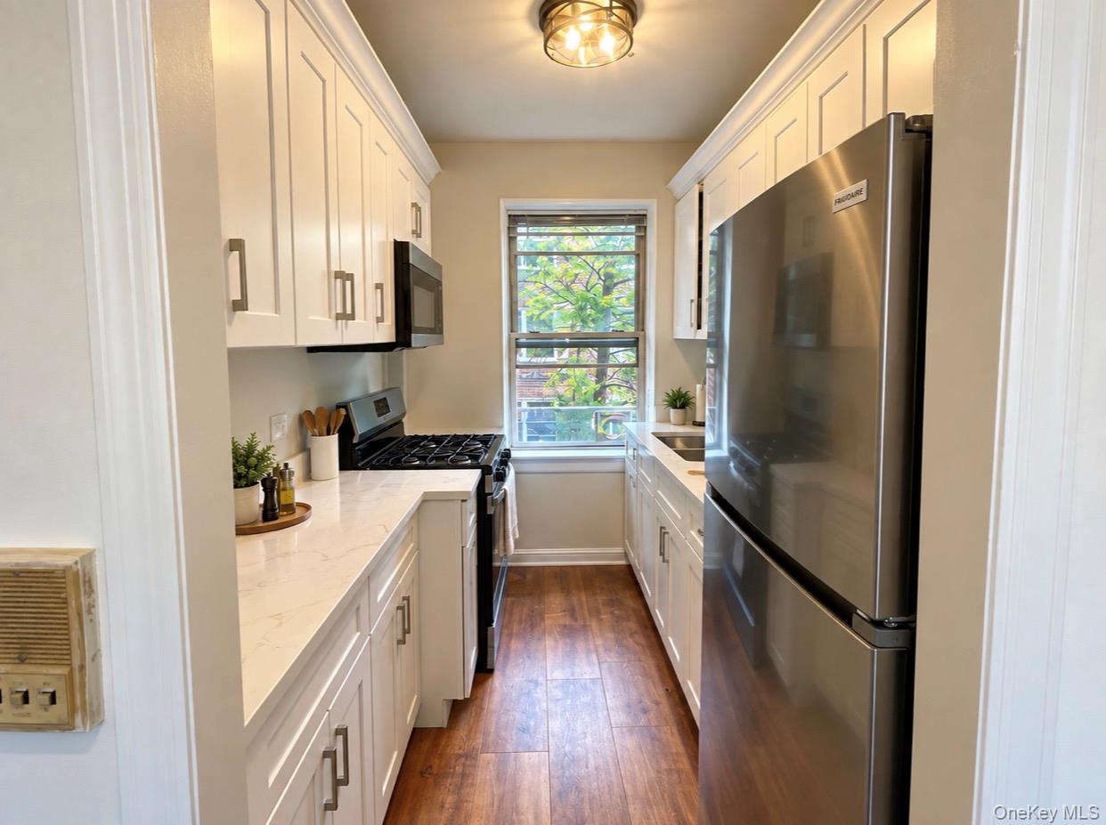 78-05 141st Street, Unit 2L photo 3
