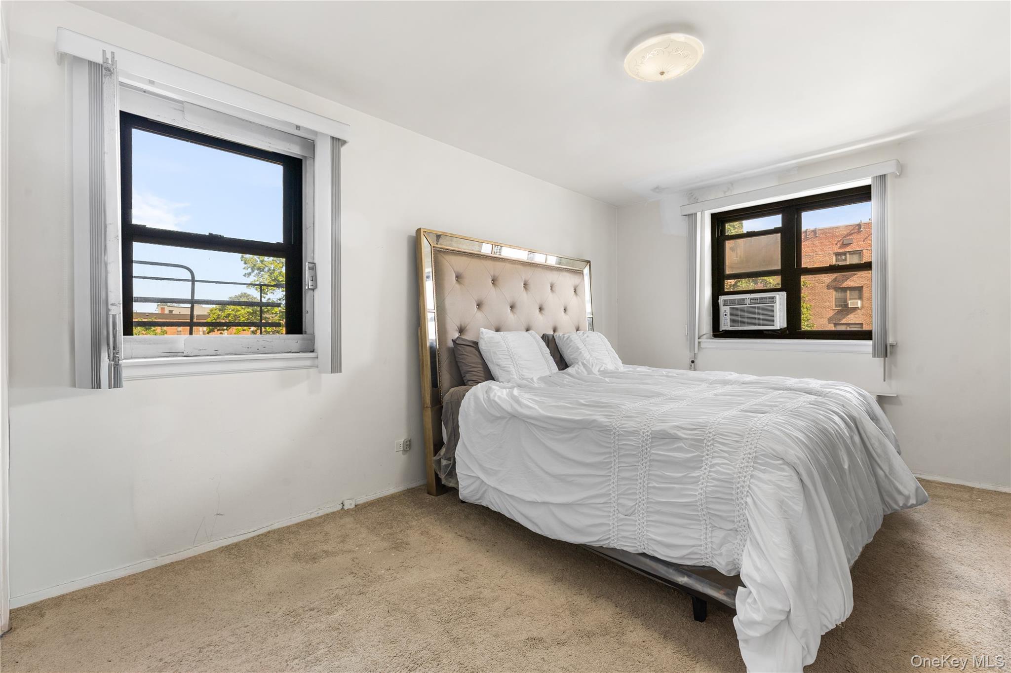 87-40 Francis Lewis Boulevard, Unit B42 photo 12