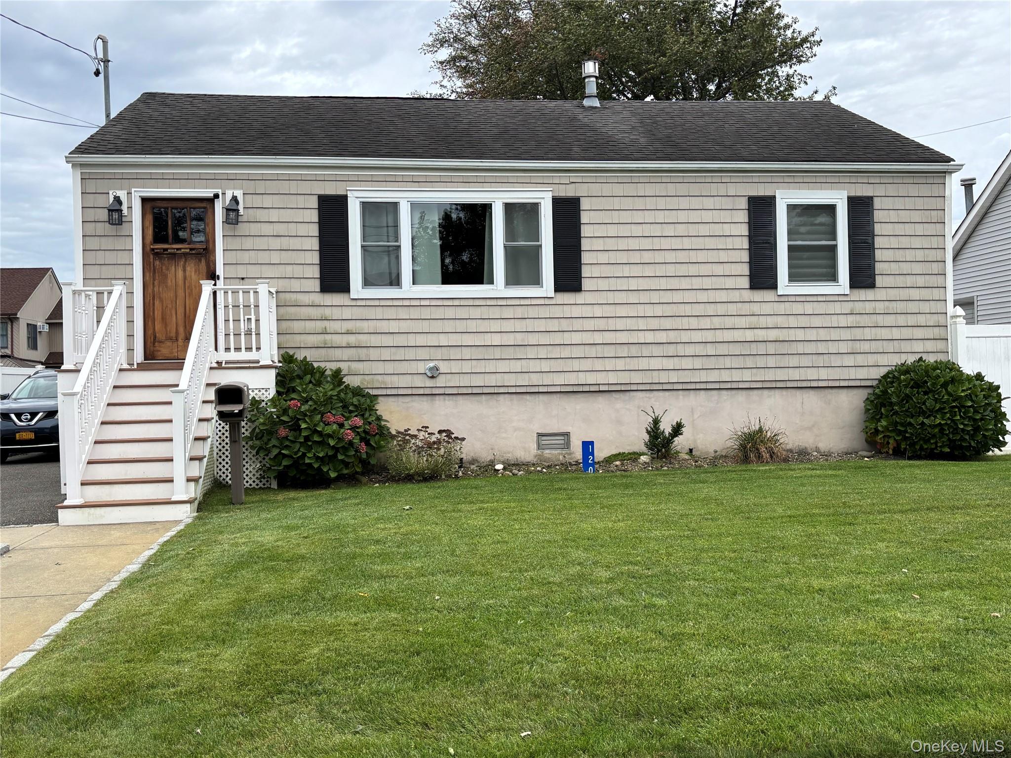 120 Lincoln Place – For Sale