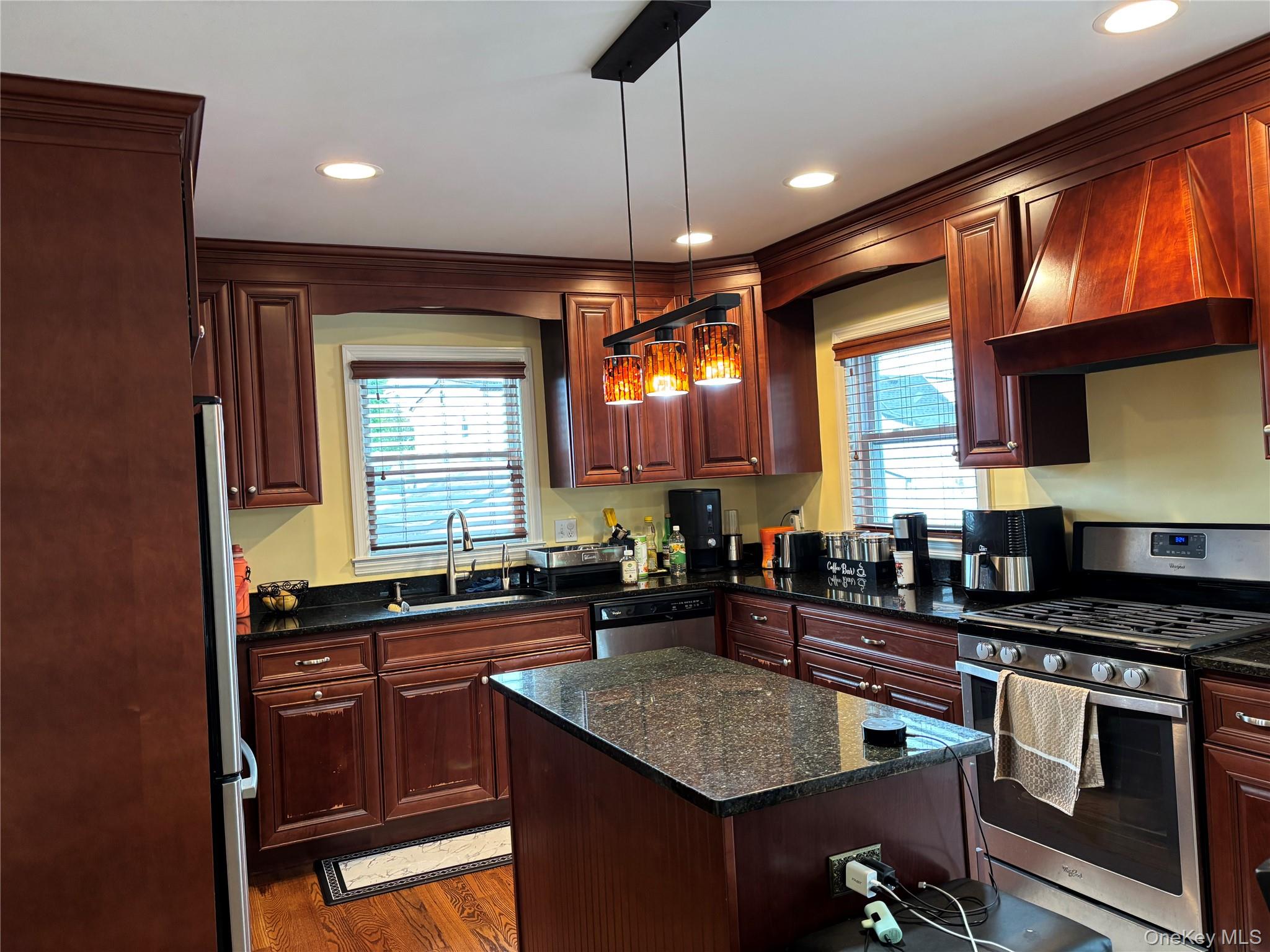 120 Lincoln Place – For Sale photo 6