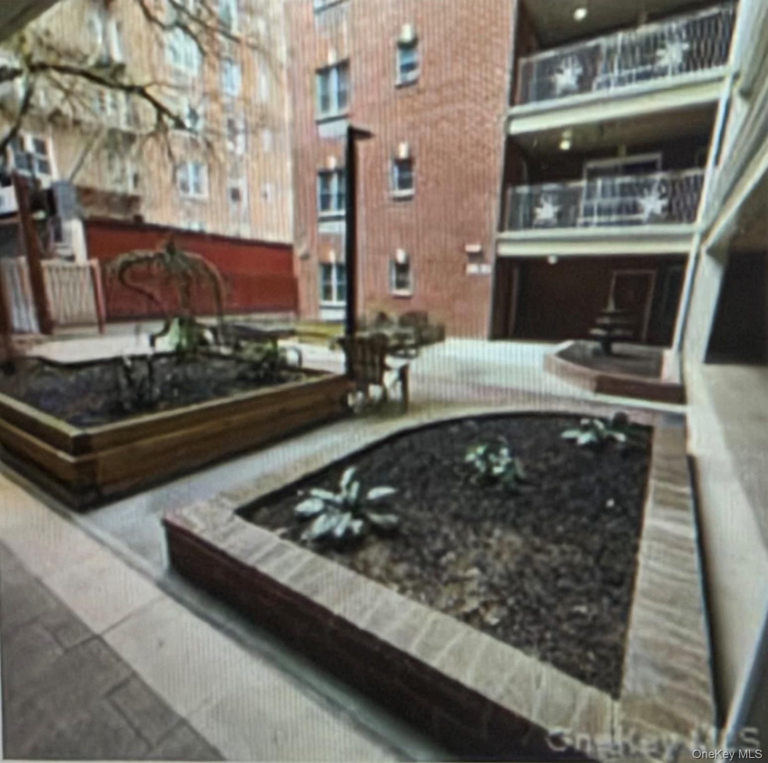 85-15 120th  St, Unit 3A photo 4