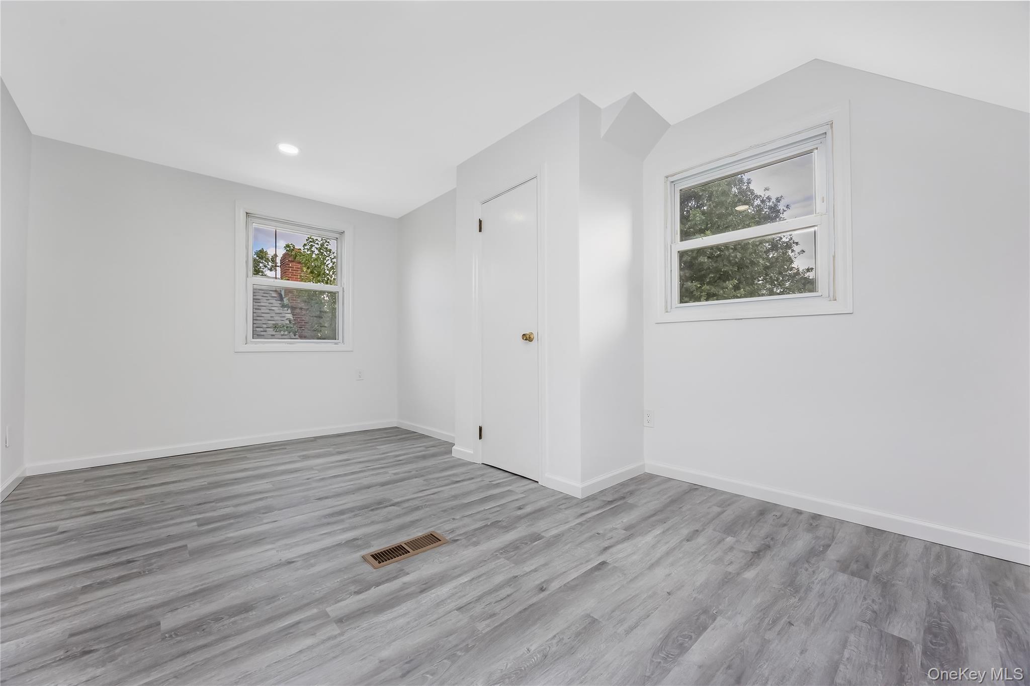 19808 120th Avenue – For Sale photo 8