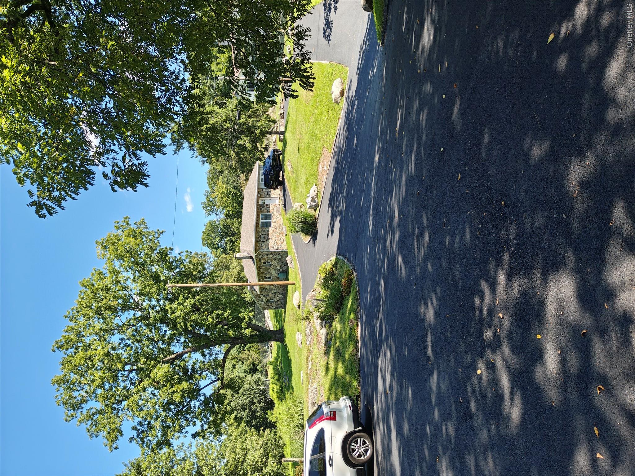 117 Waccabuc Road – For Sale
