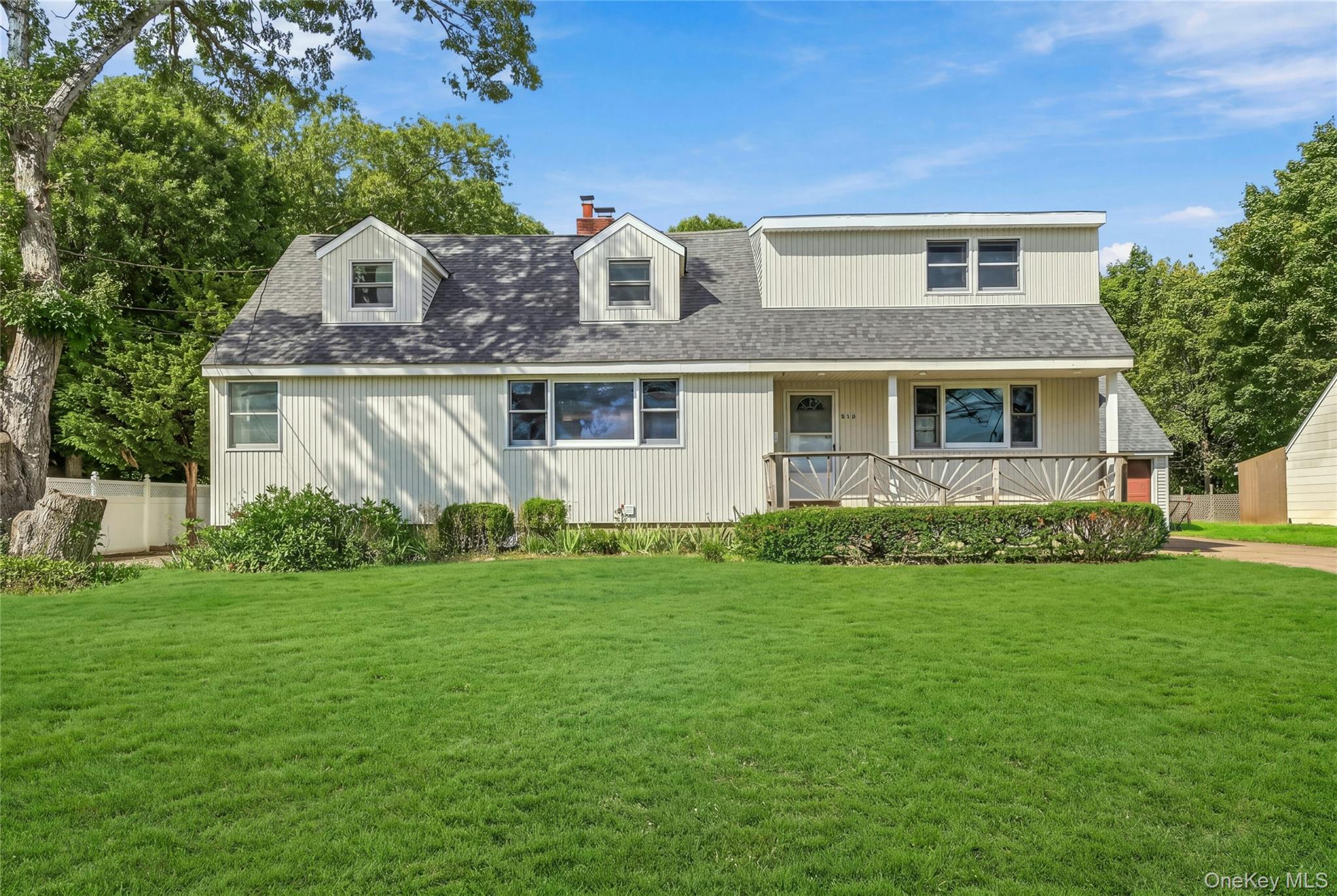 930 Tooker Avenue – For Sale