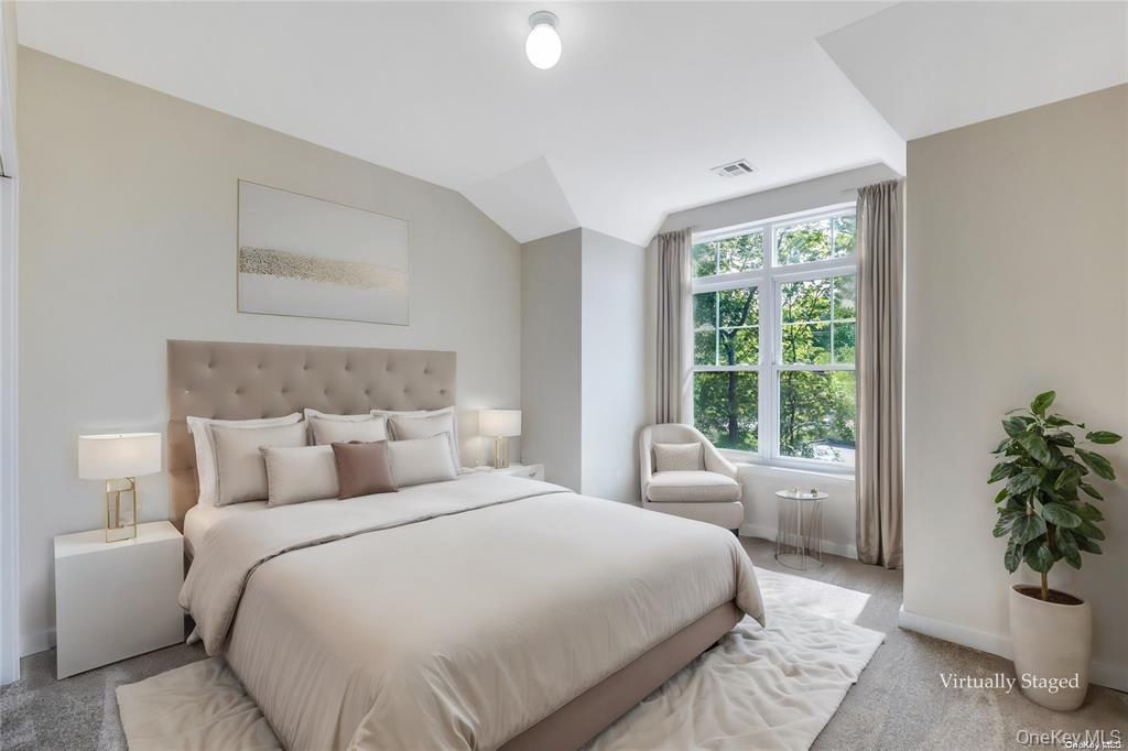 7 Martha Street – For Sale photo 4