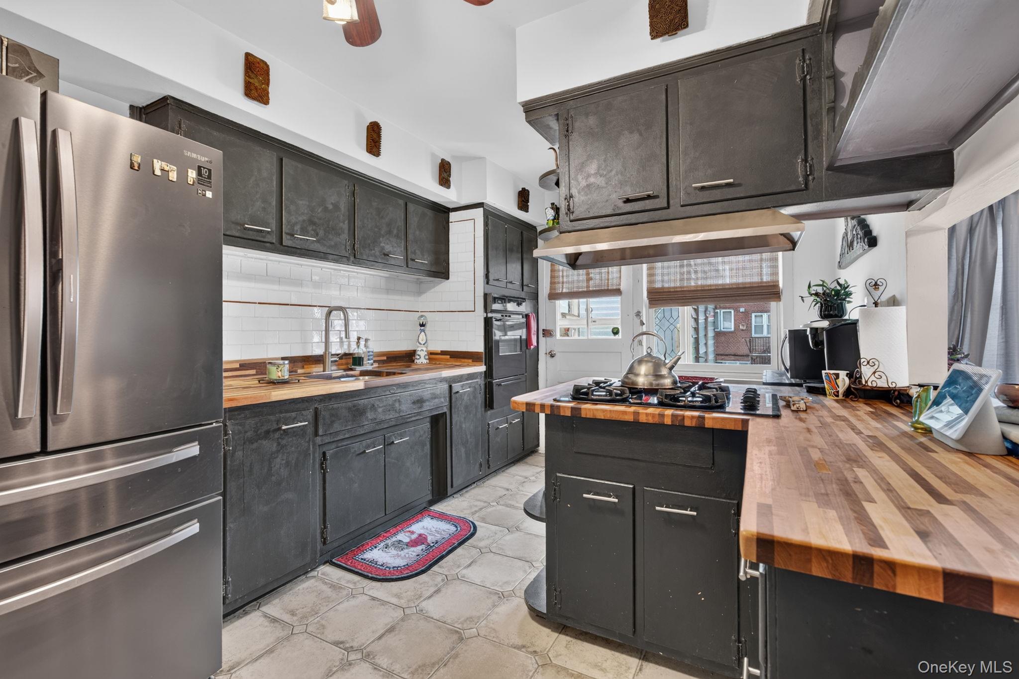 2462 Bragg Street – For Sale photo 15