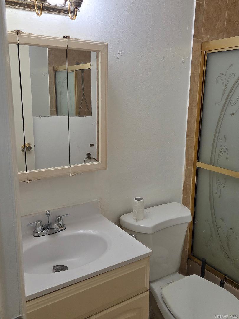 255-24 Drive Drive – For Rent photo 10