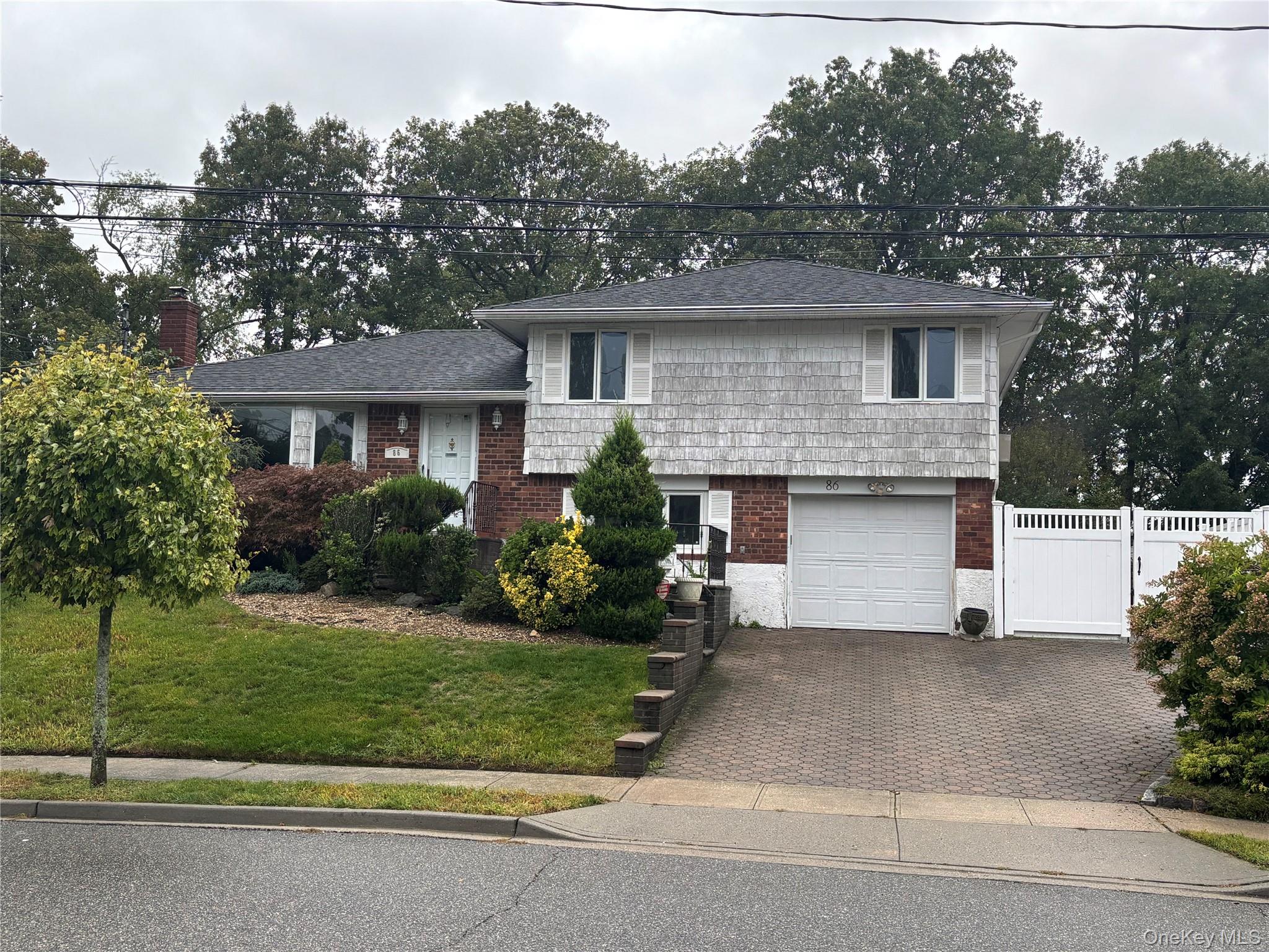 86 Hill Drive – For Rent