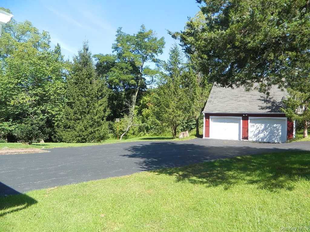 107 Orchard Lane – For Sale photo 40