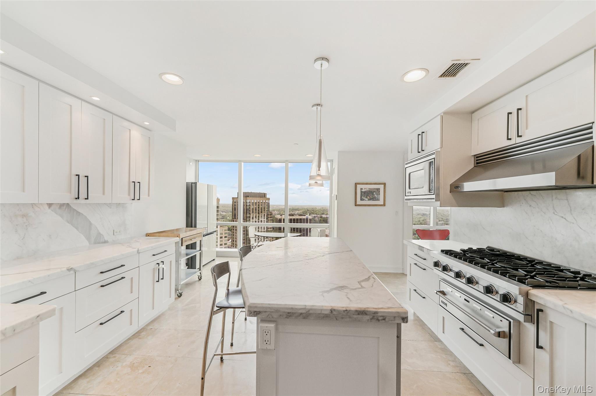 1 Renaissance Square, Unit 37B photo 10