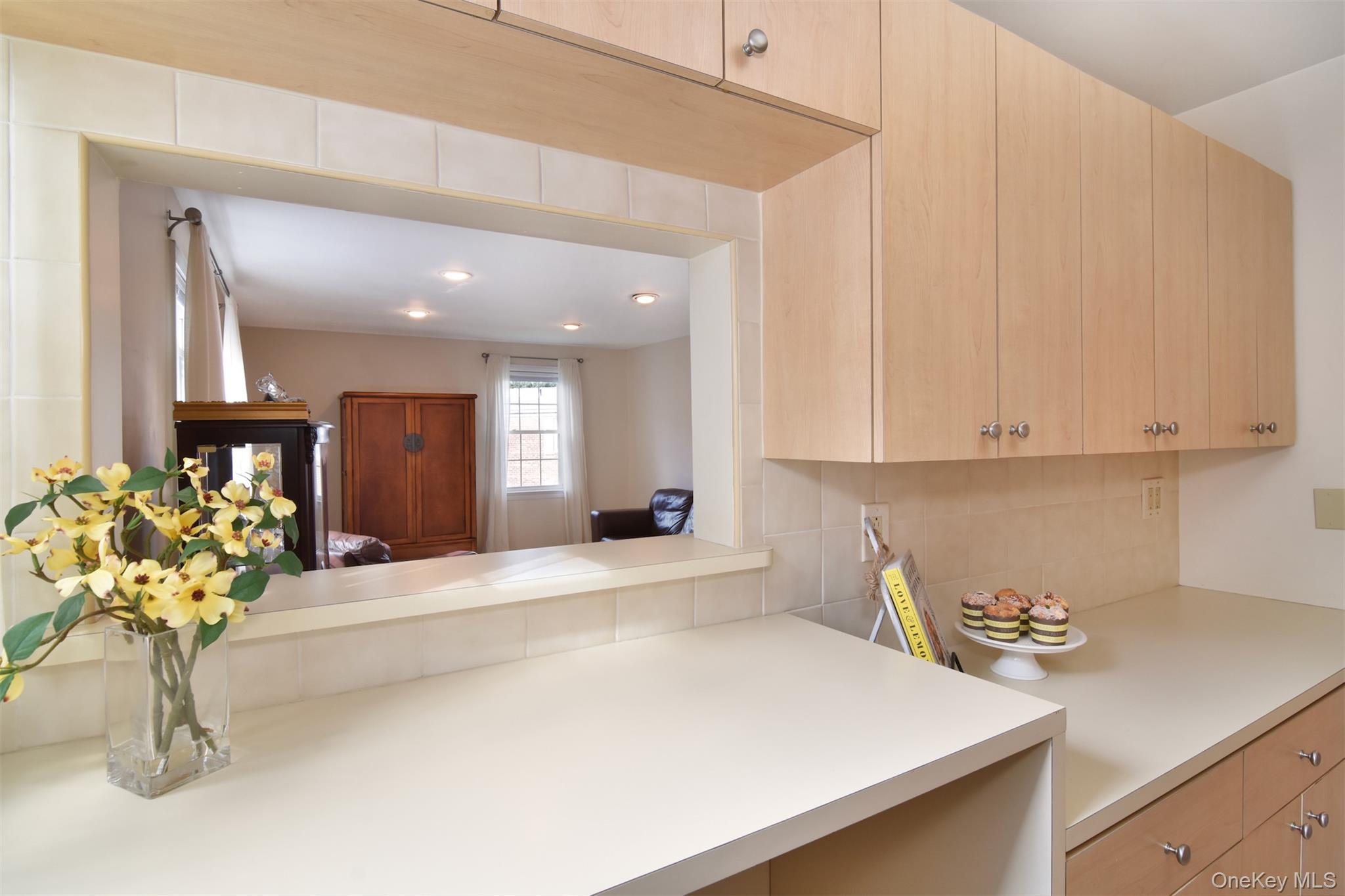 741 N Broadway, Unit 3D photo 8