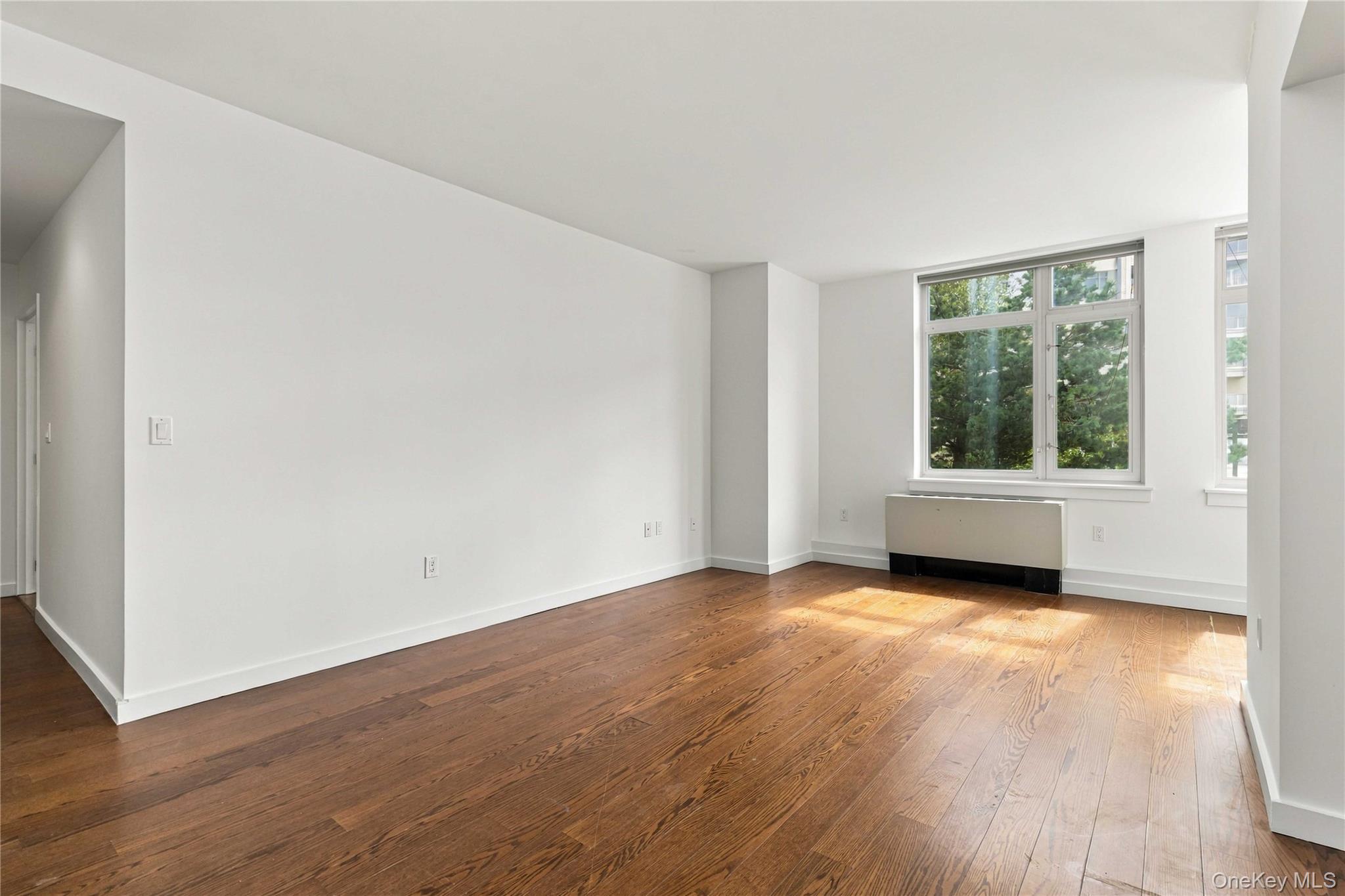 40-26 College Point Boulevard, Unit 8N photo 5