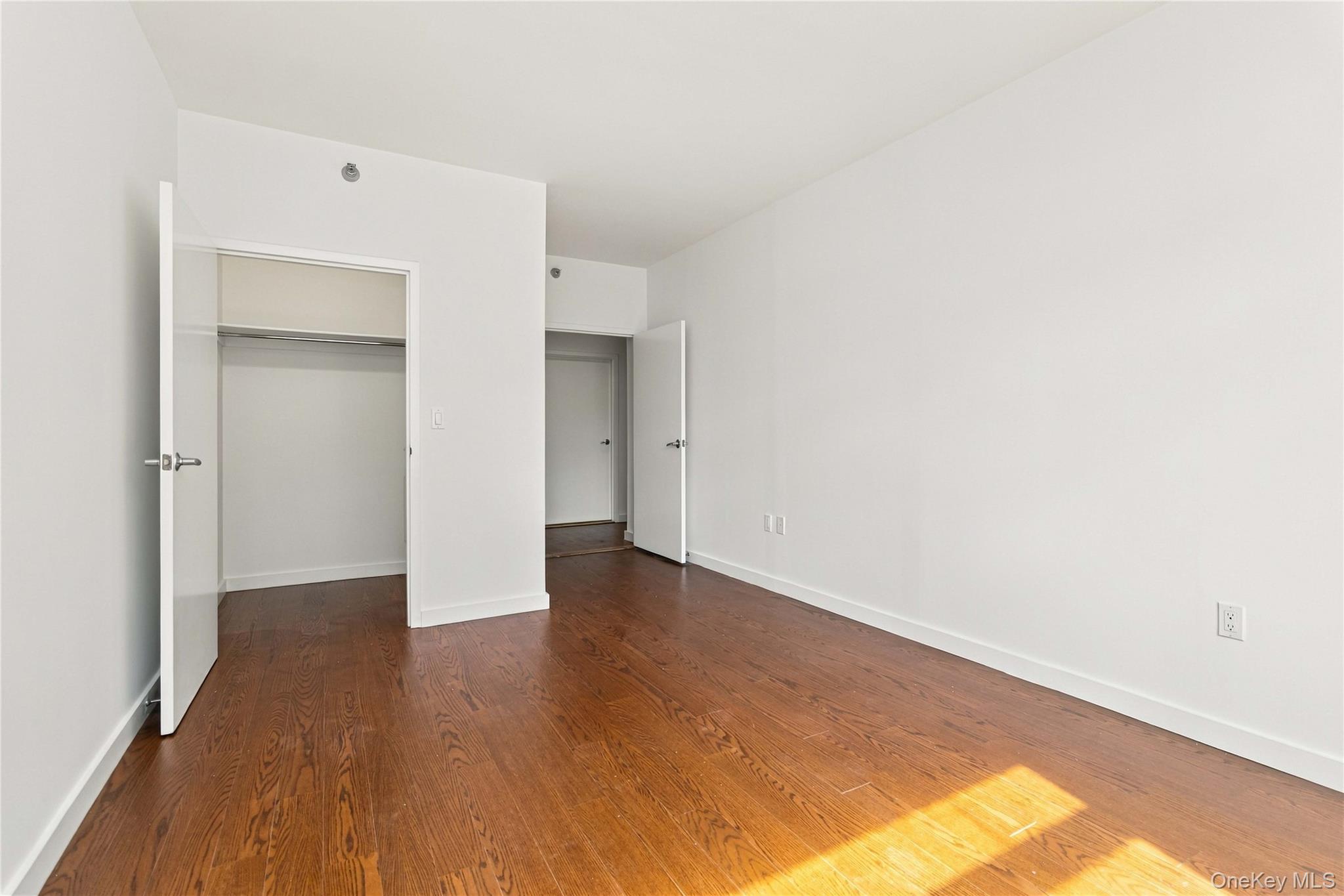 40-26 College Point Boulevard, Unit 8N photo 12