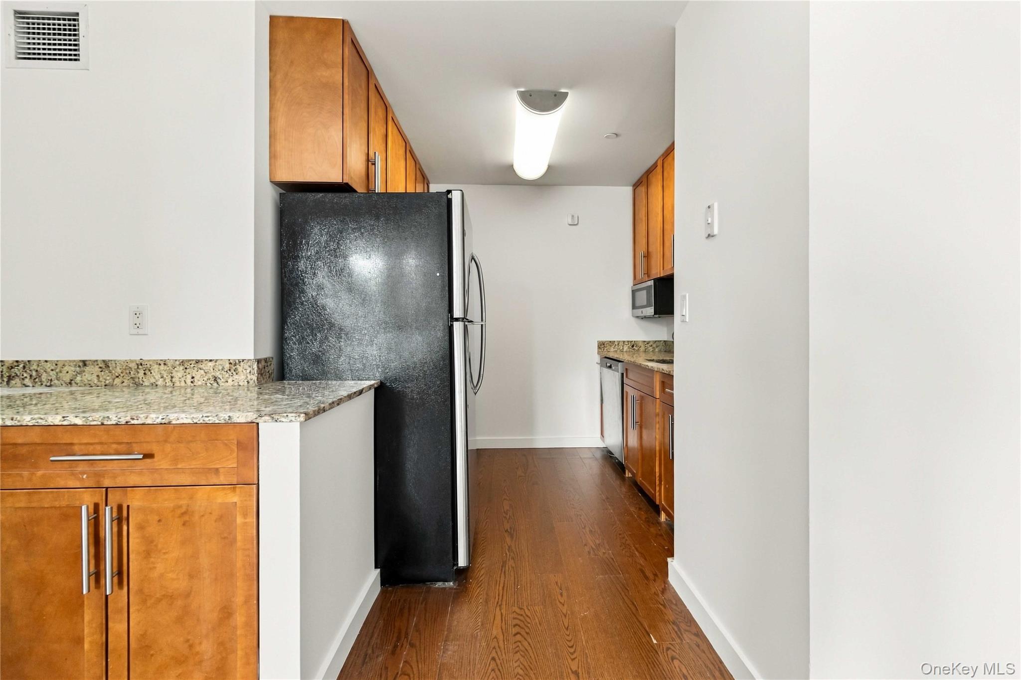 40-26 College Point Boulevard, Unit 8N photo 7
