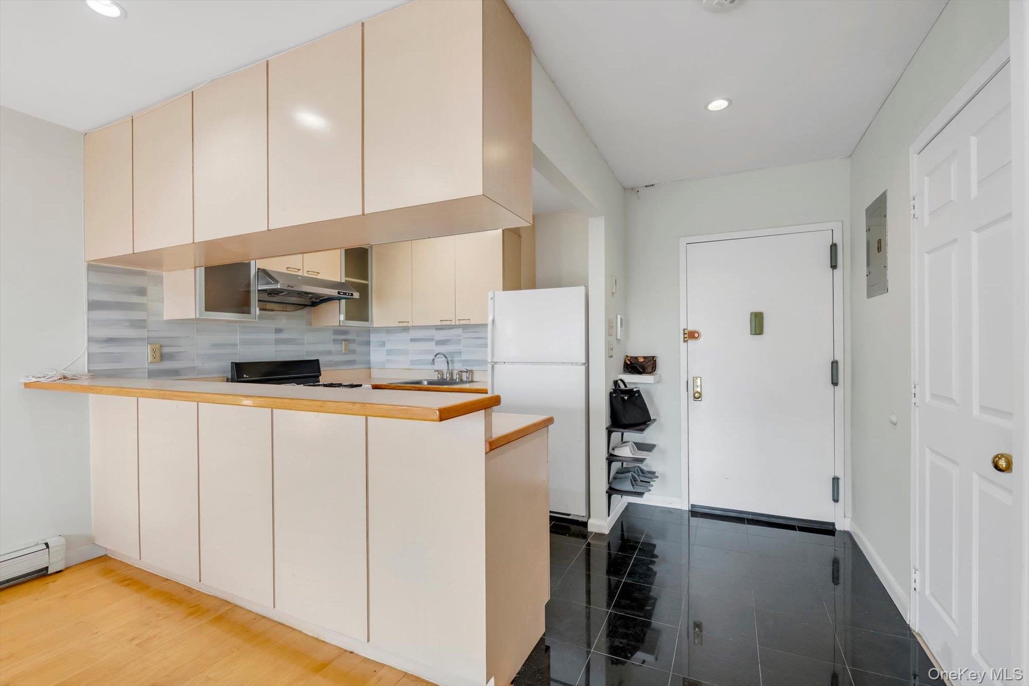 13987 35th Avenue, Unit 6B photo 10