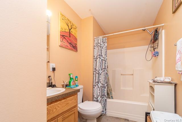 8 Mcdonough Way – For Sale photo 16
