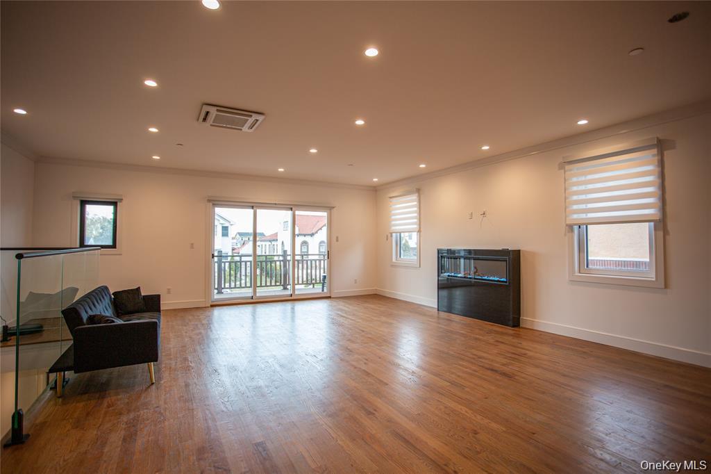622 W Penn Street – For Sale photo 31