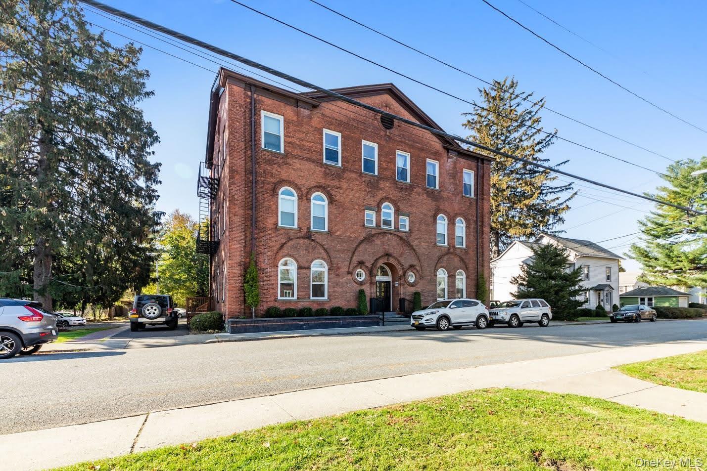 21 Idlewild Avenue, Unit 9 photo 2